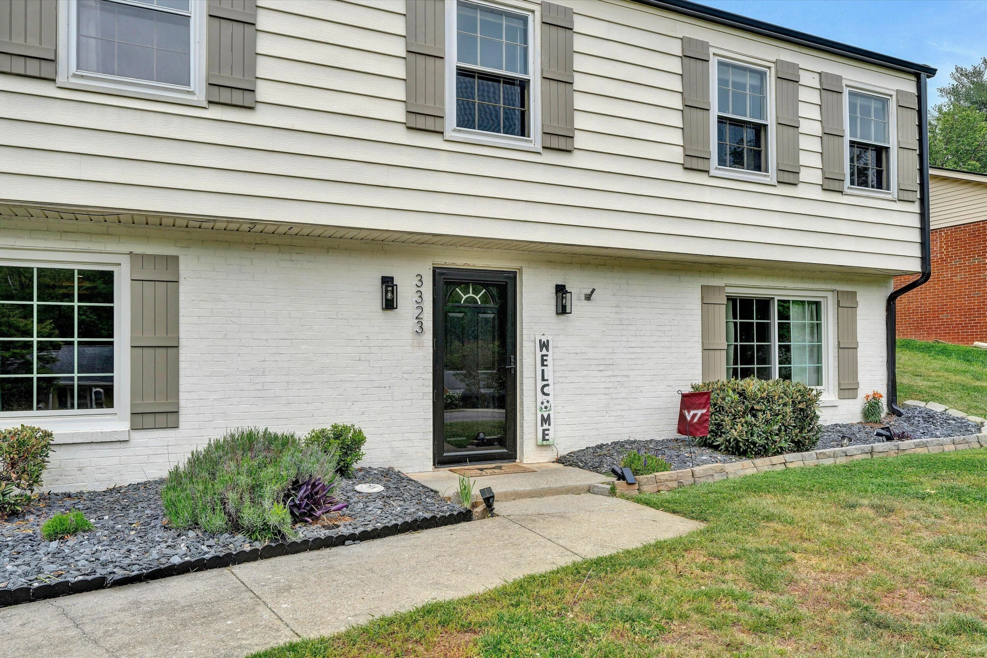 3323 Longhorn RD - Photo 4
