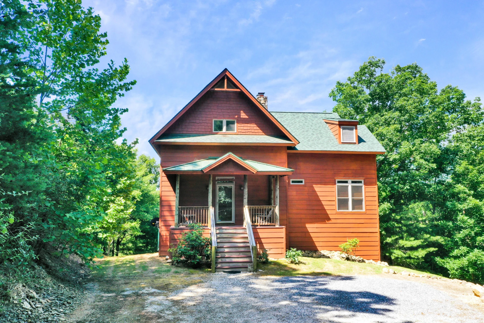 426 Ezra DR