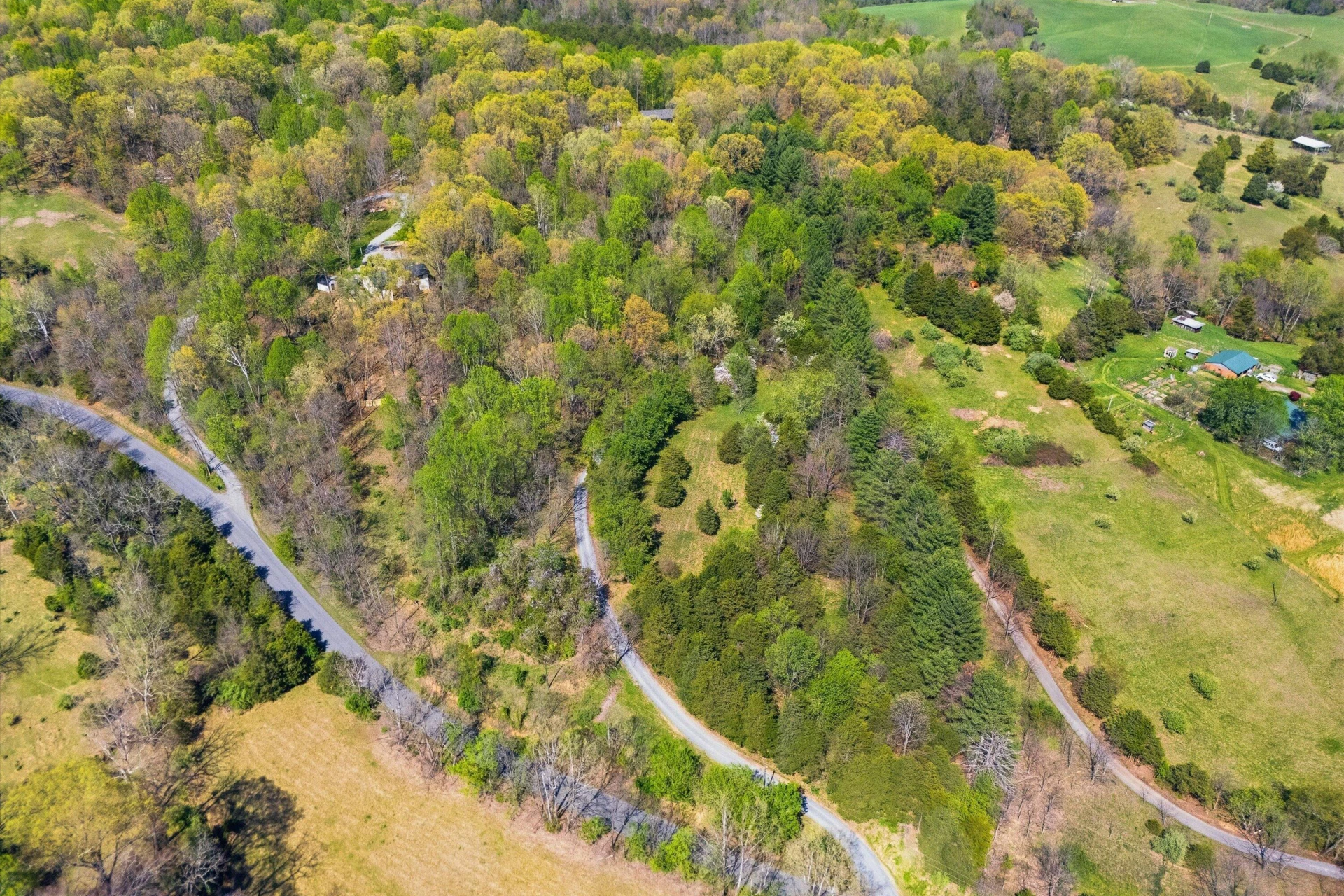 1124 Old Hollow RD - Photo 67