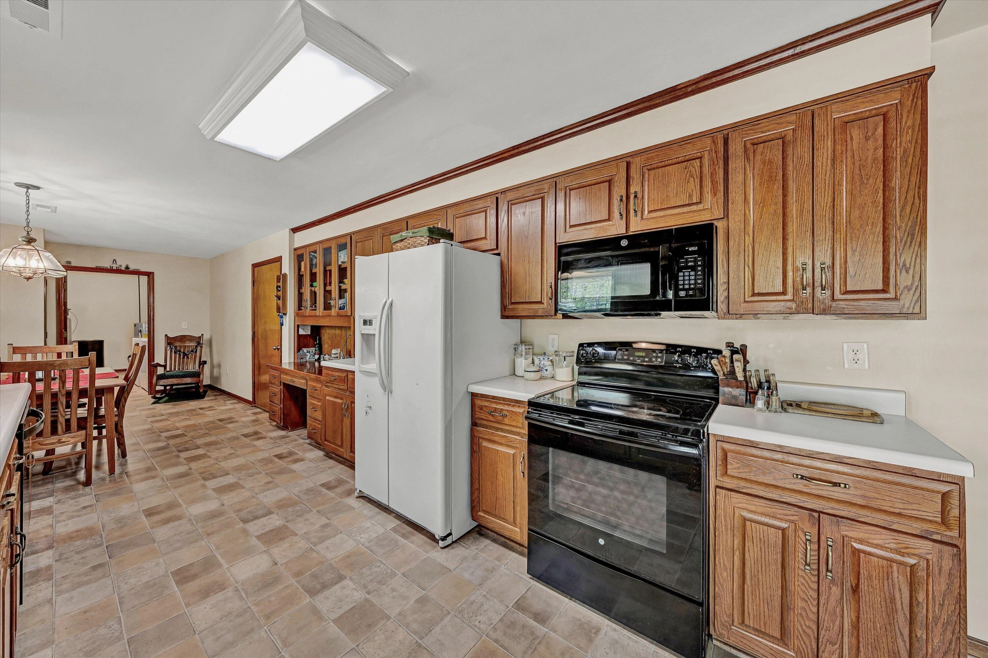 229 Normans LN - Photo 14
