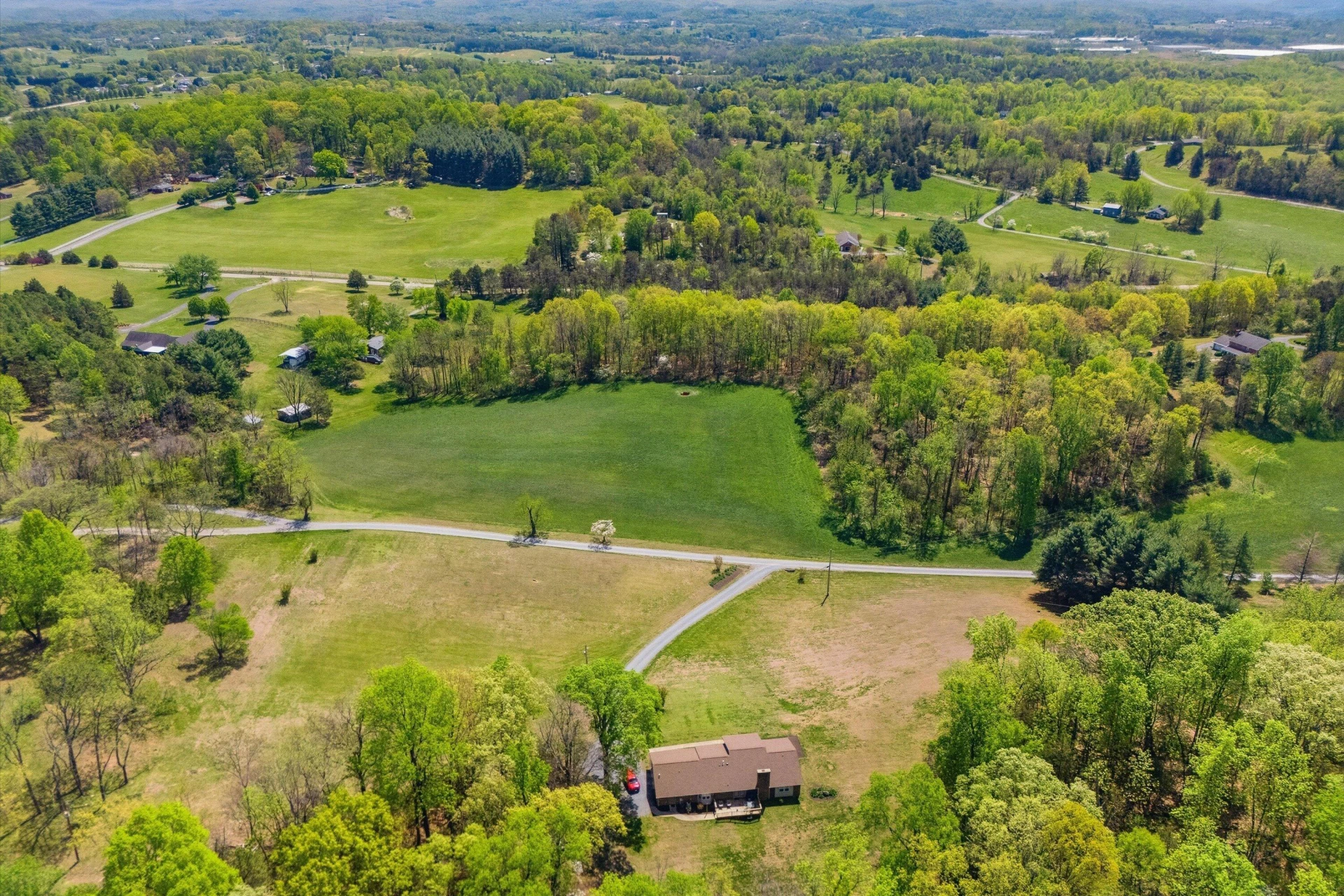 229 Normans LN - Photo 39