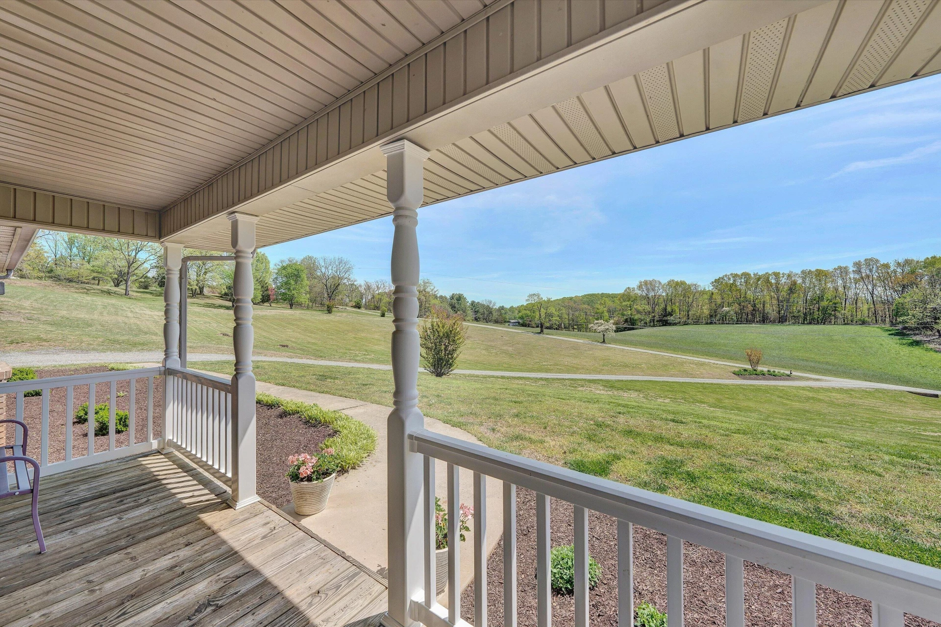 229 Normans LN - Photo 6