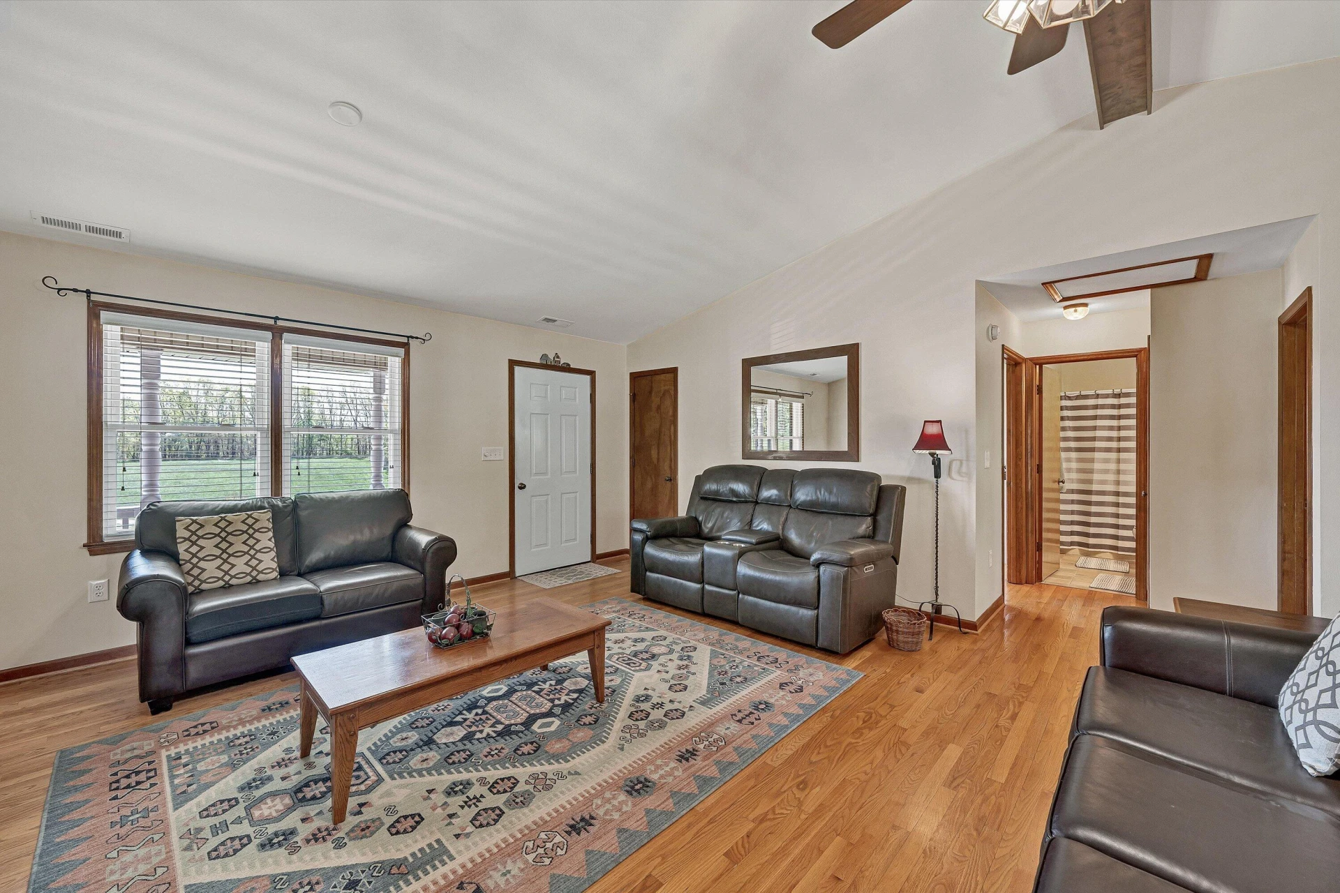 229 Normans LN - Photo 10