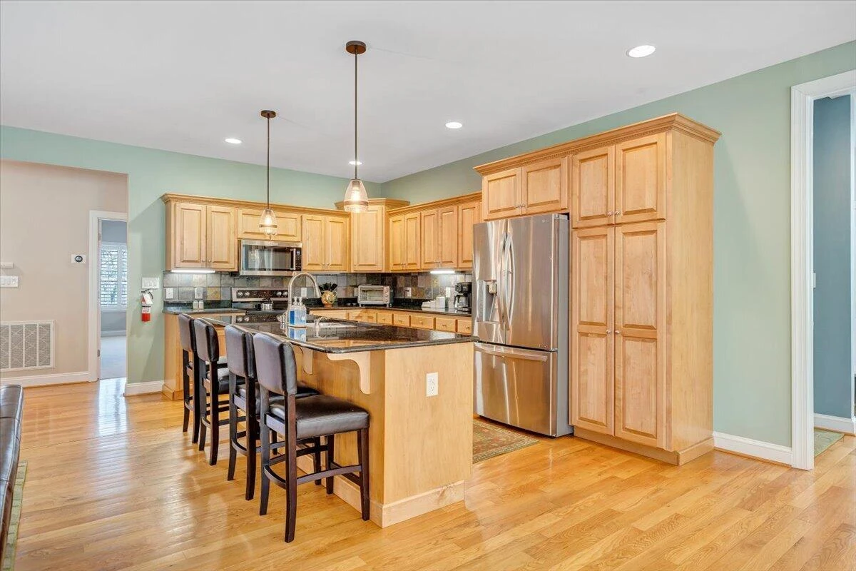 115 Hemlock DR - Photo 24