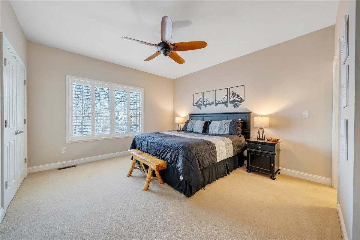115 Hemlock DR - Photo 36