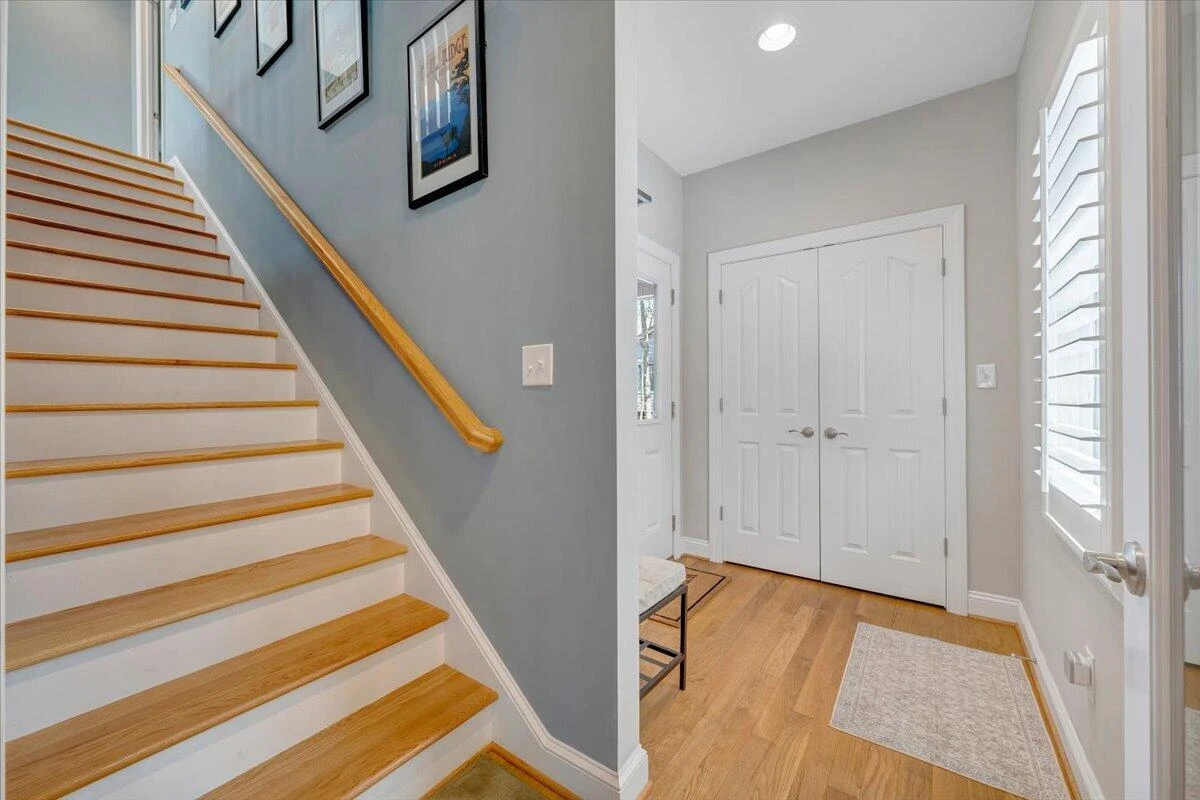 115 Hemlock DR - Photo 48