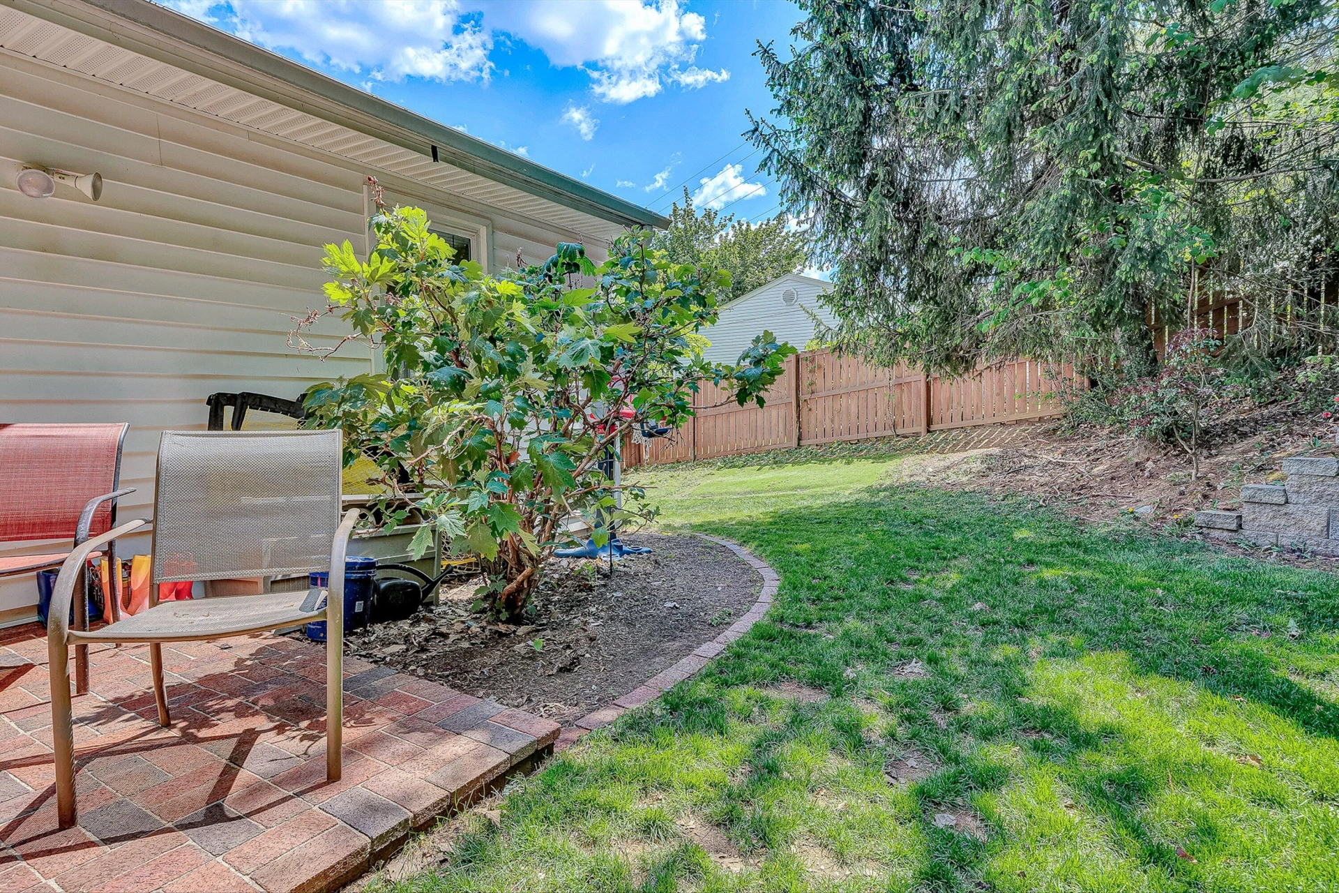 2738 Bobwhite DR - Photo 32
