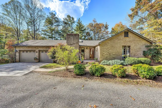 1527 Quail DR, Goodview, VA, 24095
