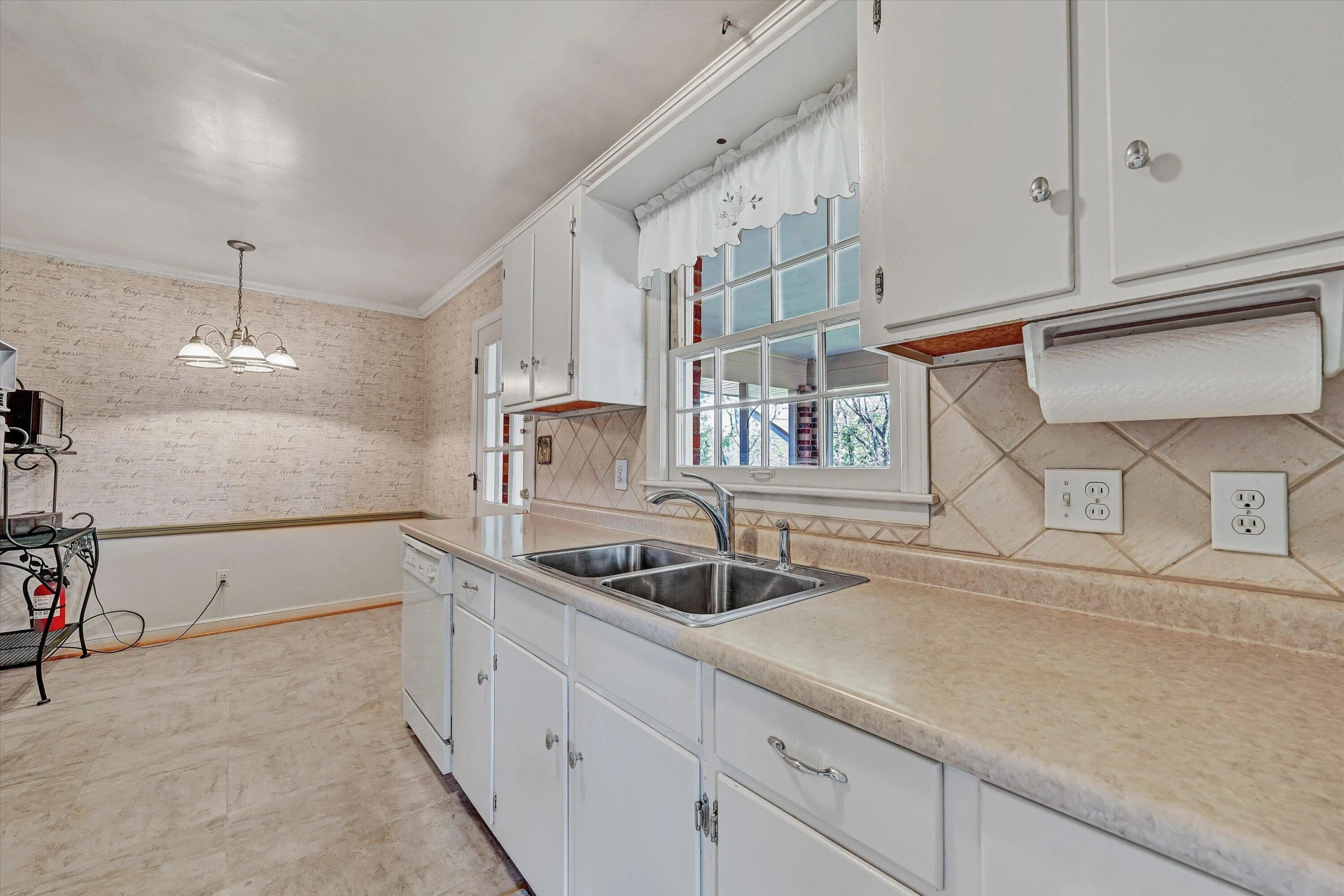 3320 Melody AVE - Photo 14