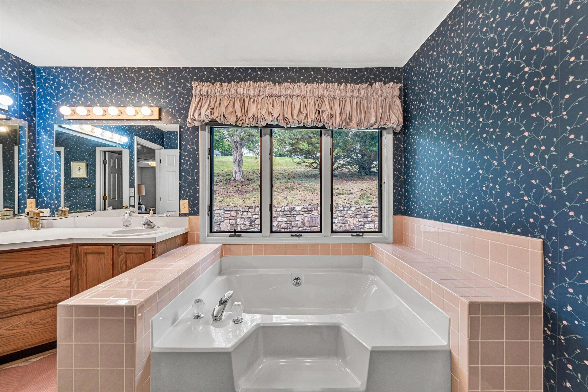 7913 Olsen RD - Photo 31