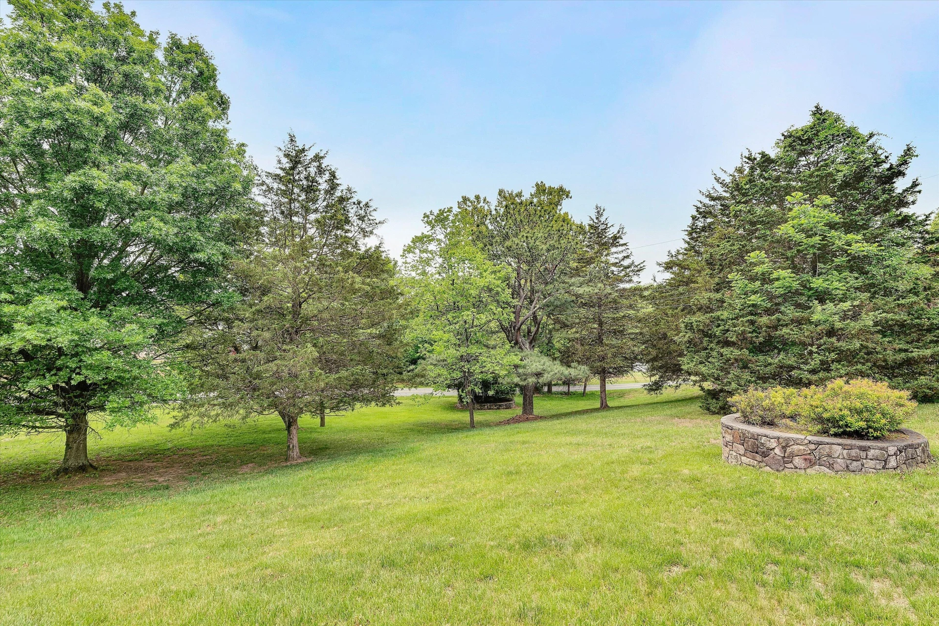 7913 Olsen RD - Photo 43