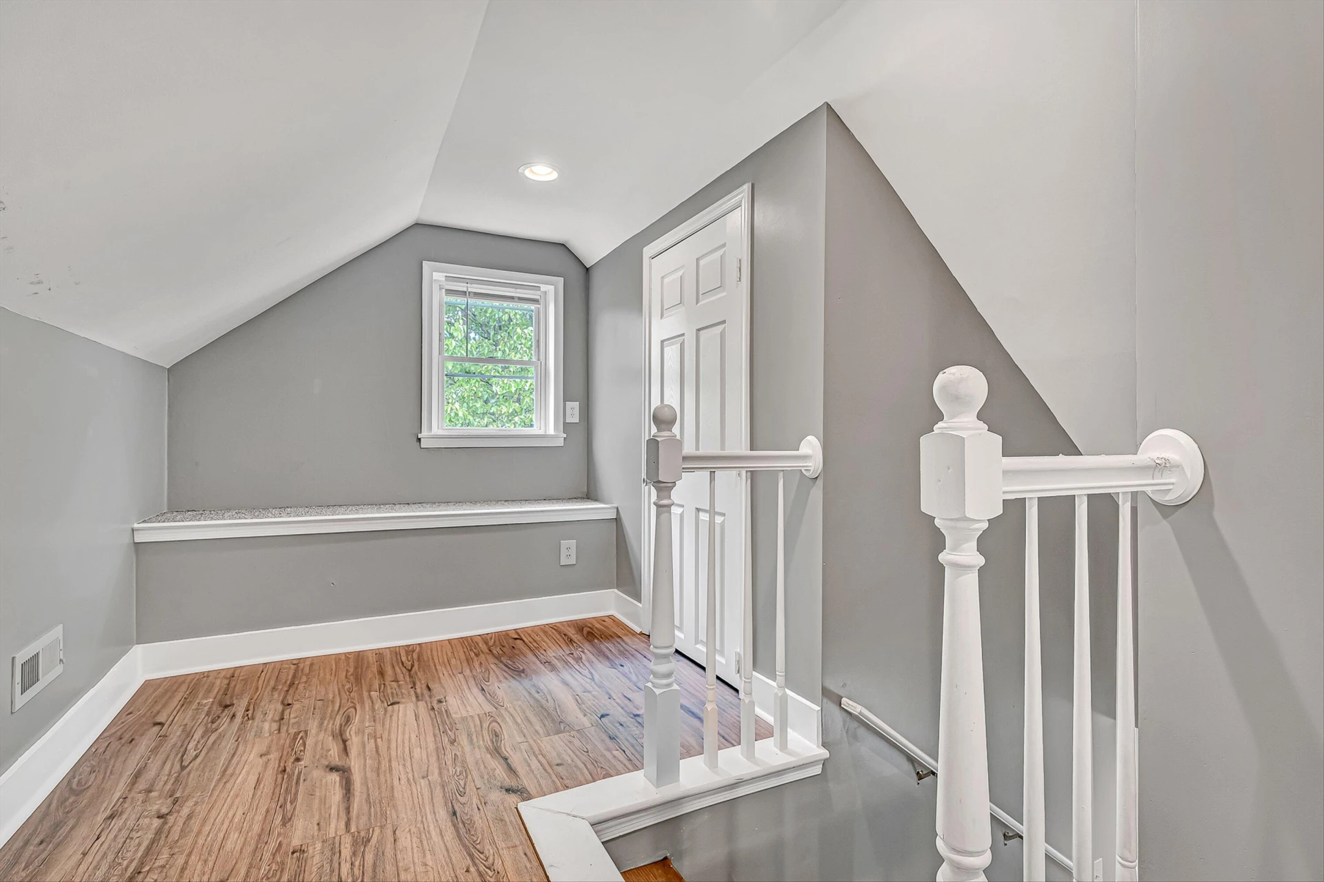 1404 10Th ST - Photo 18