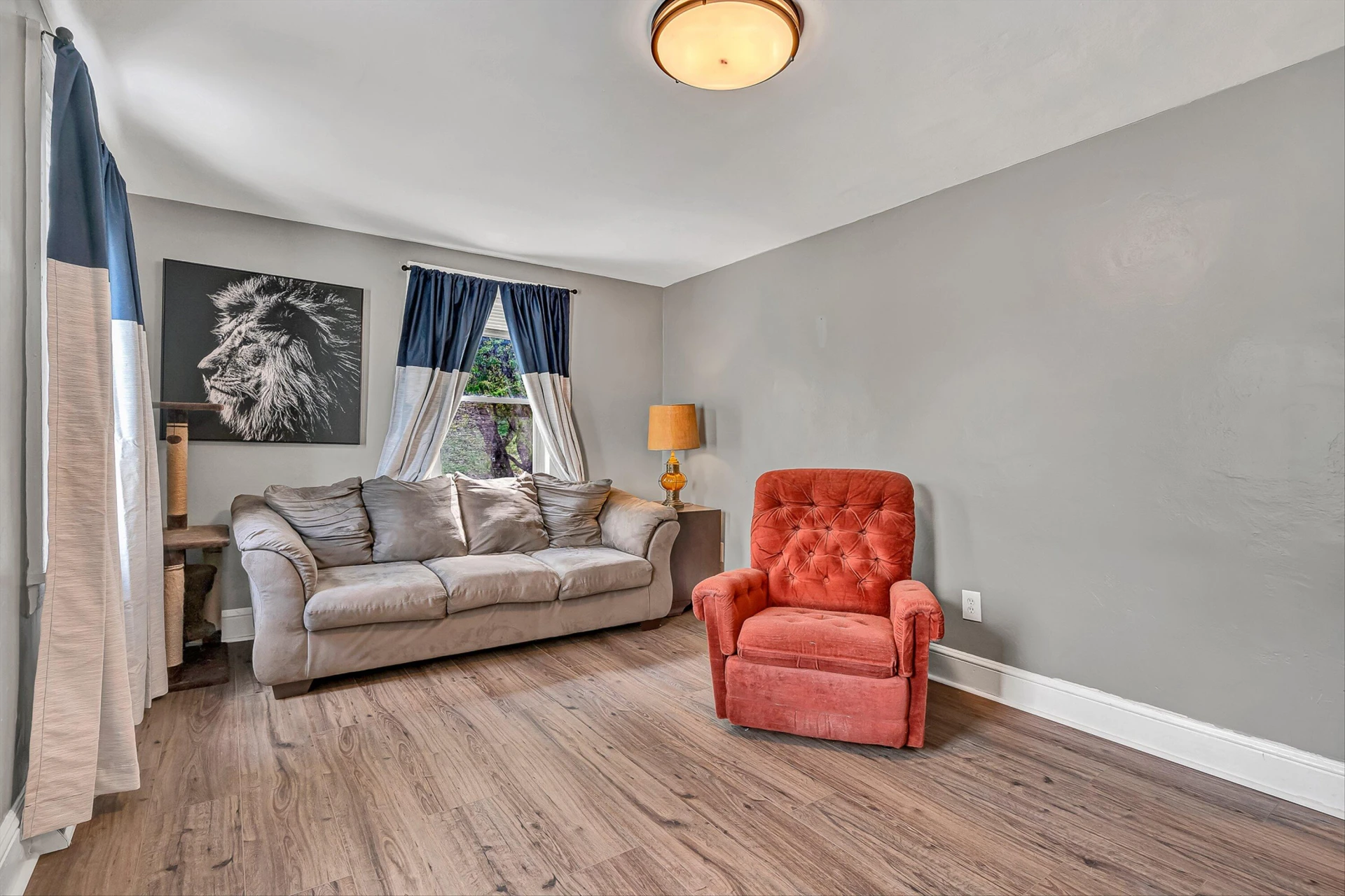 1404 10Th ST - Photo 4