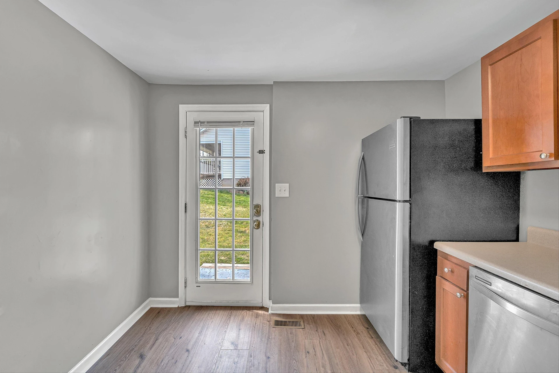 1404 10Th ST - Photo 9