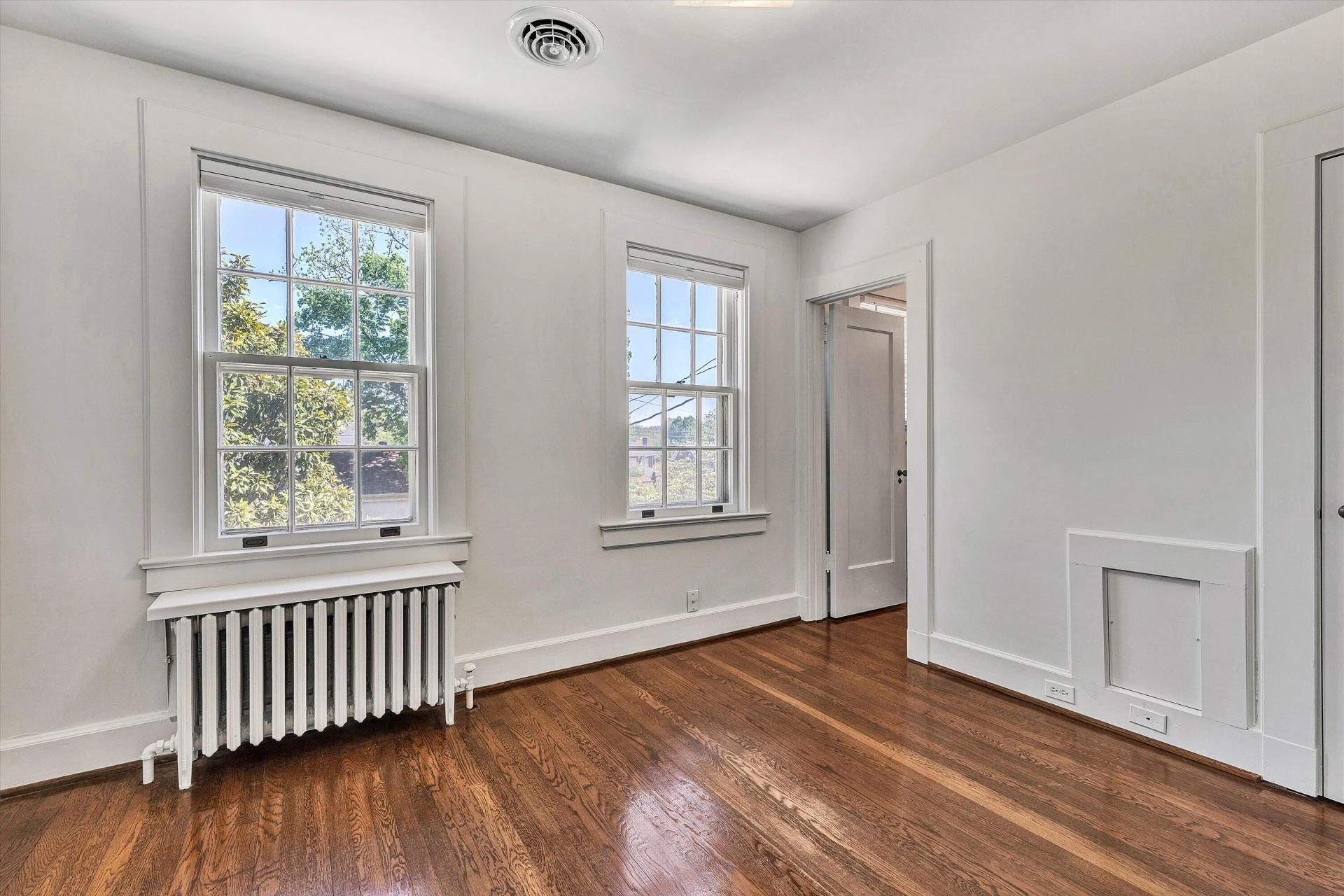 1902 Grandin RD - Photo 27