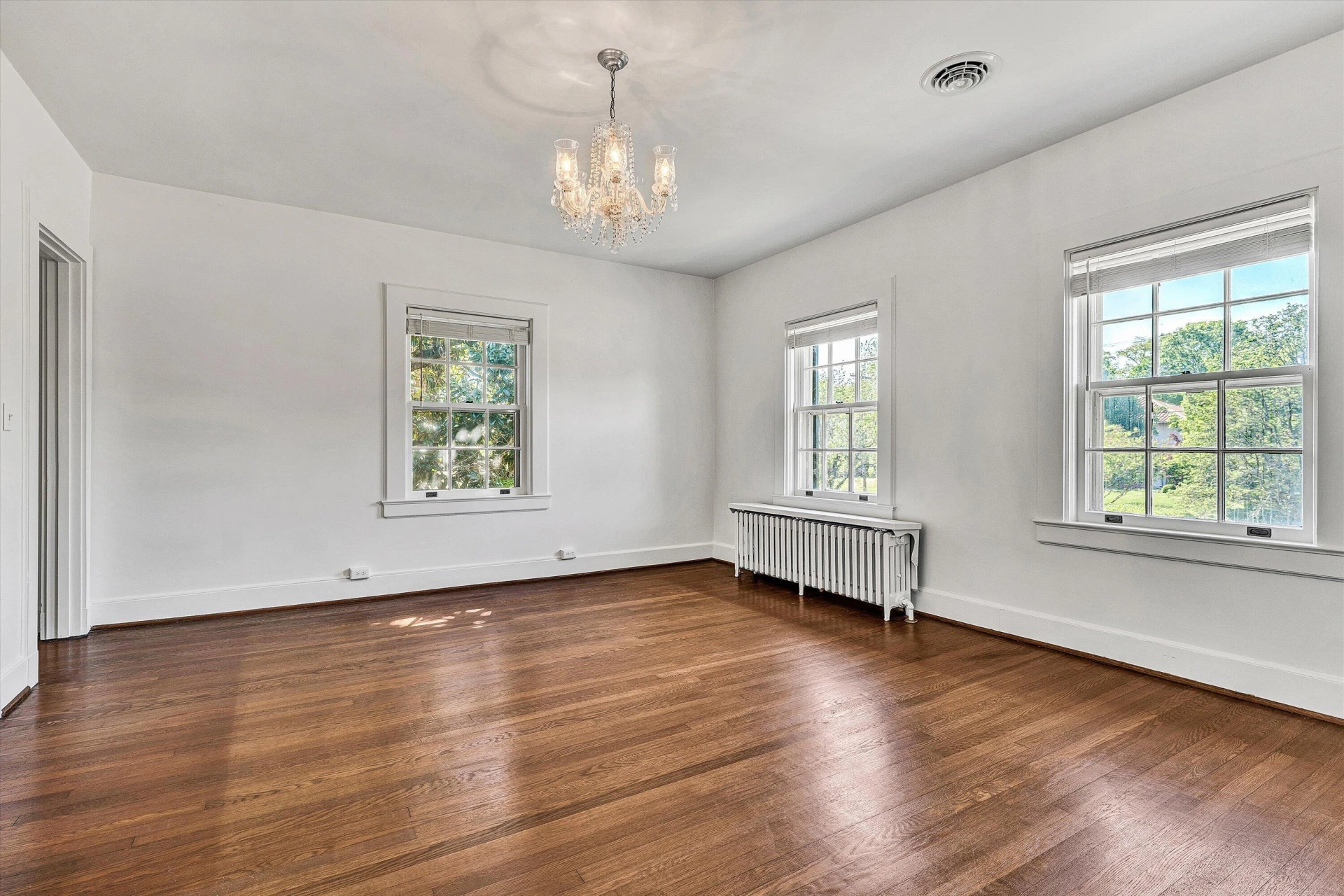 1902 Grandin RD - Photo 32