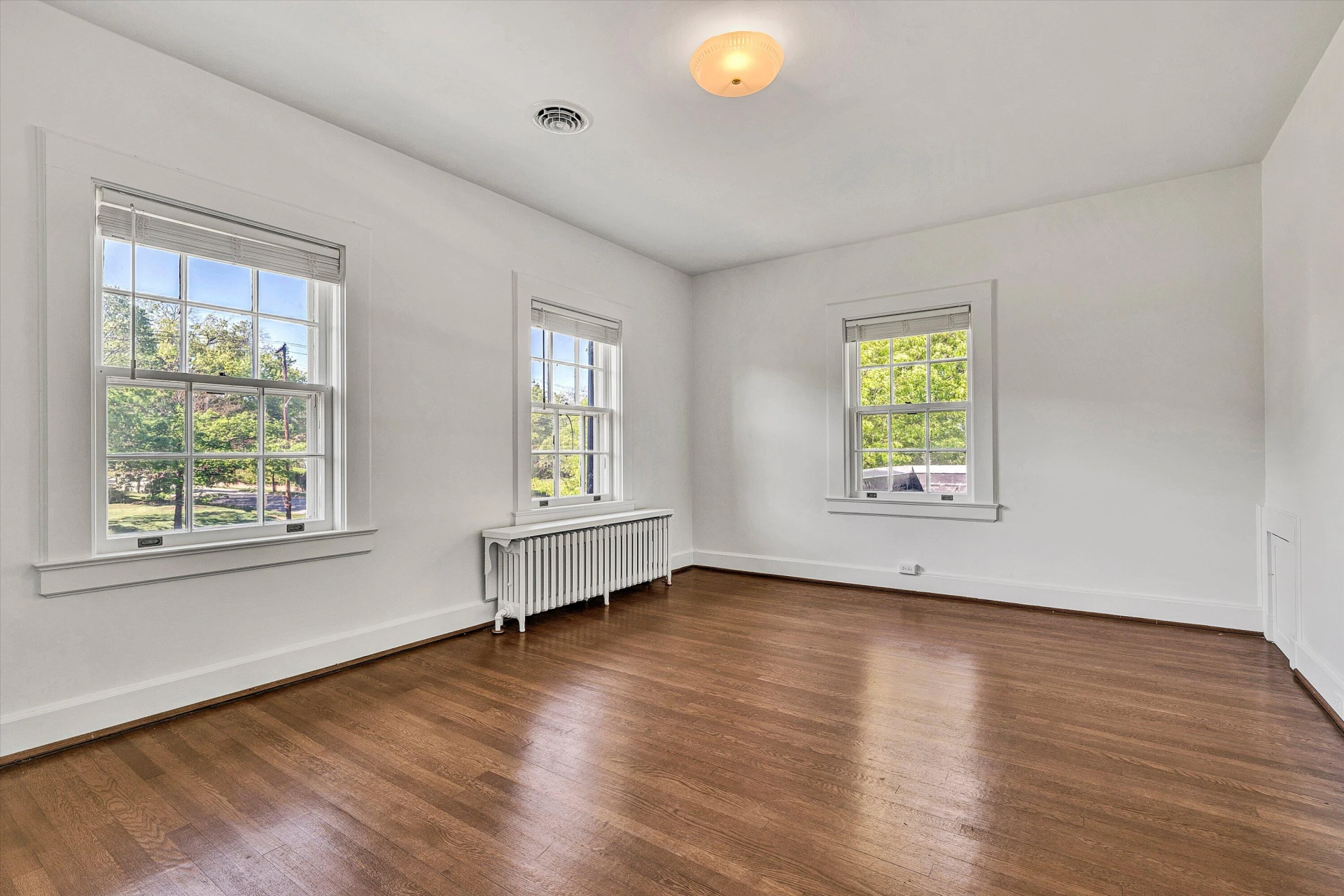 1902 Grandin RD - Photo 35