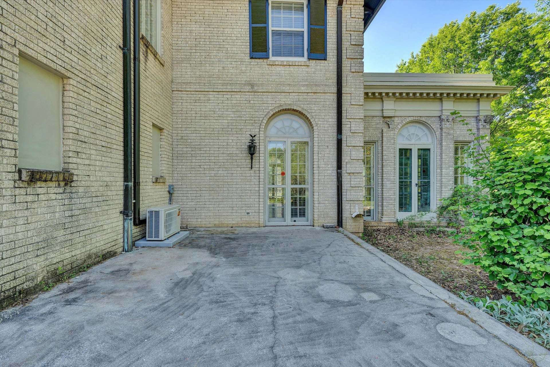 1902 Grandin RD - Photo 40