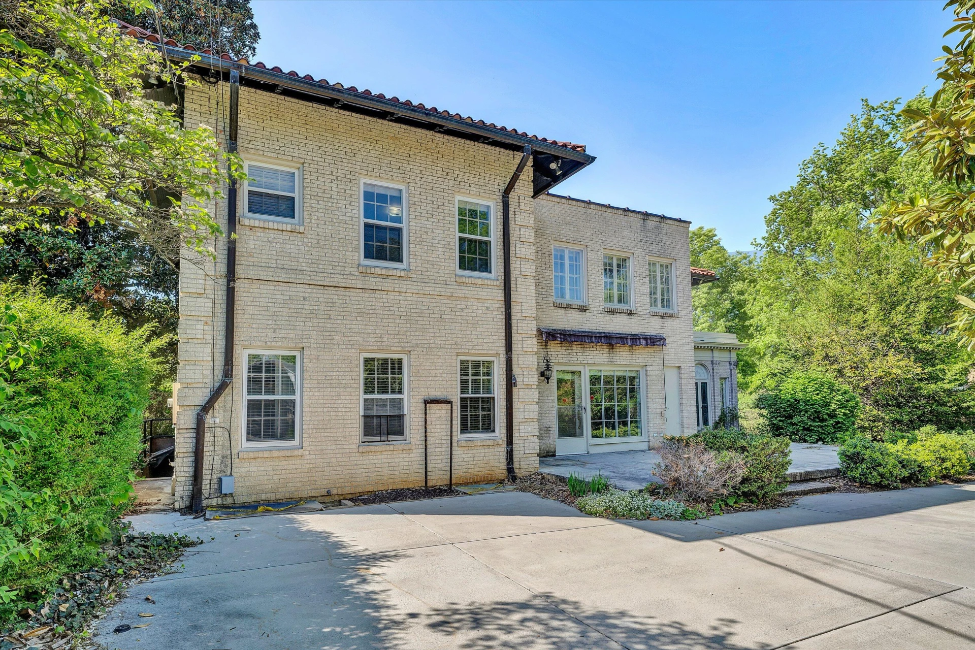 1902 Grandin RD - Photo 42