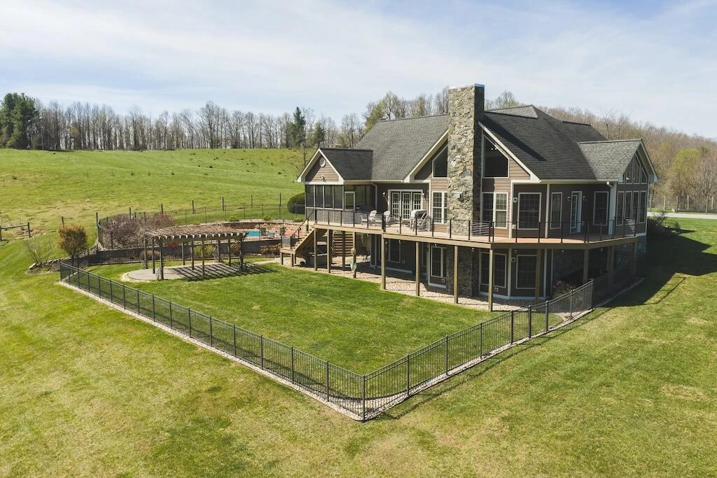 4589 Franklin Pike - Photo 2
