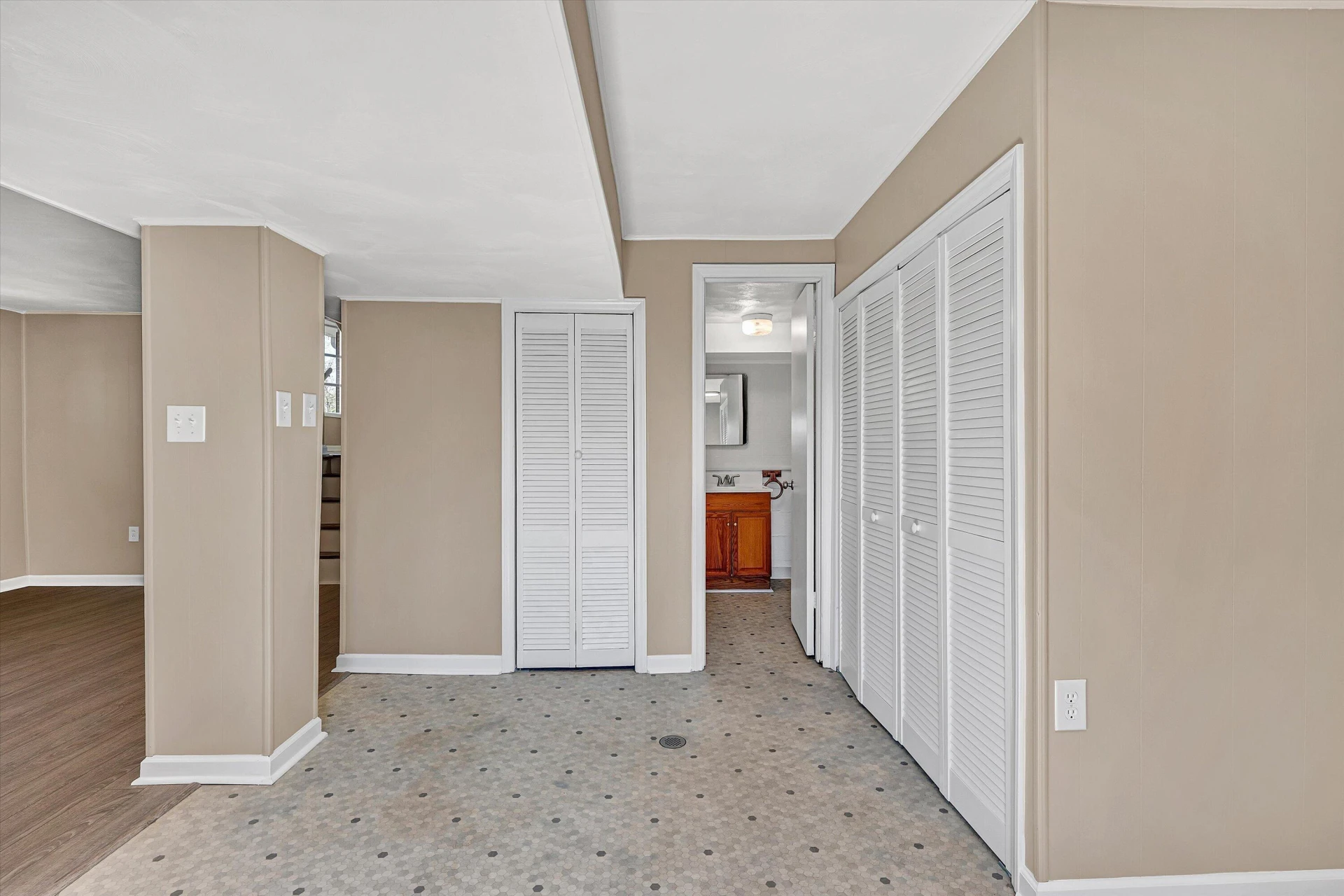 4911 Northwood DR - Photo 23