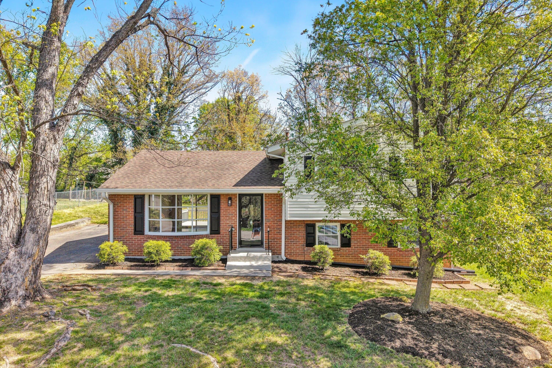4911 Northwood DR - Photo 3
