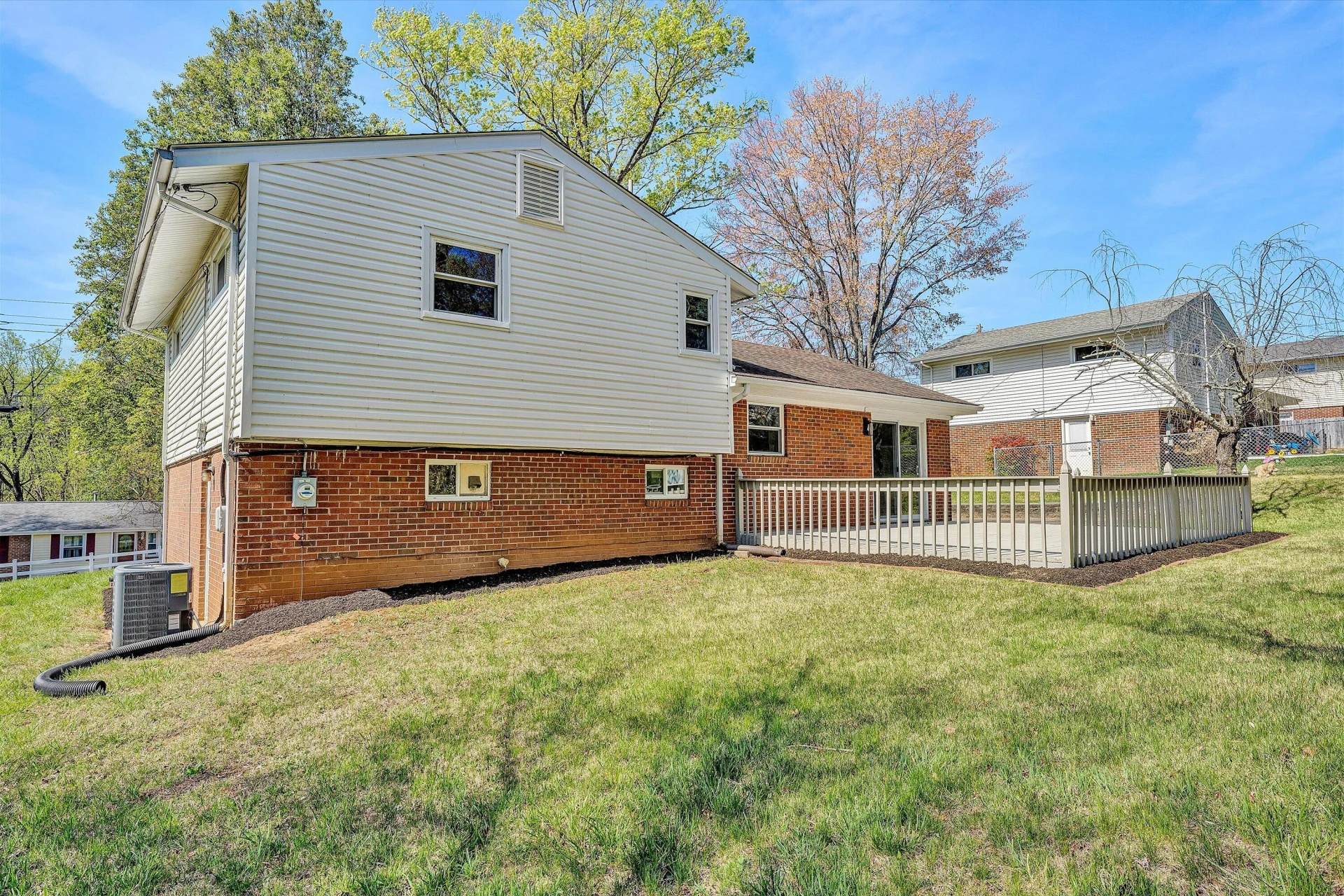 4911 Northwood DR - Photo 31