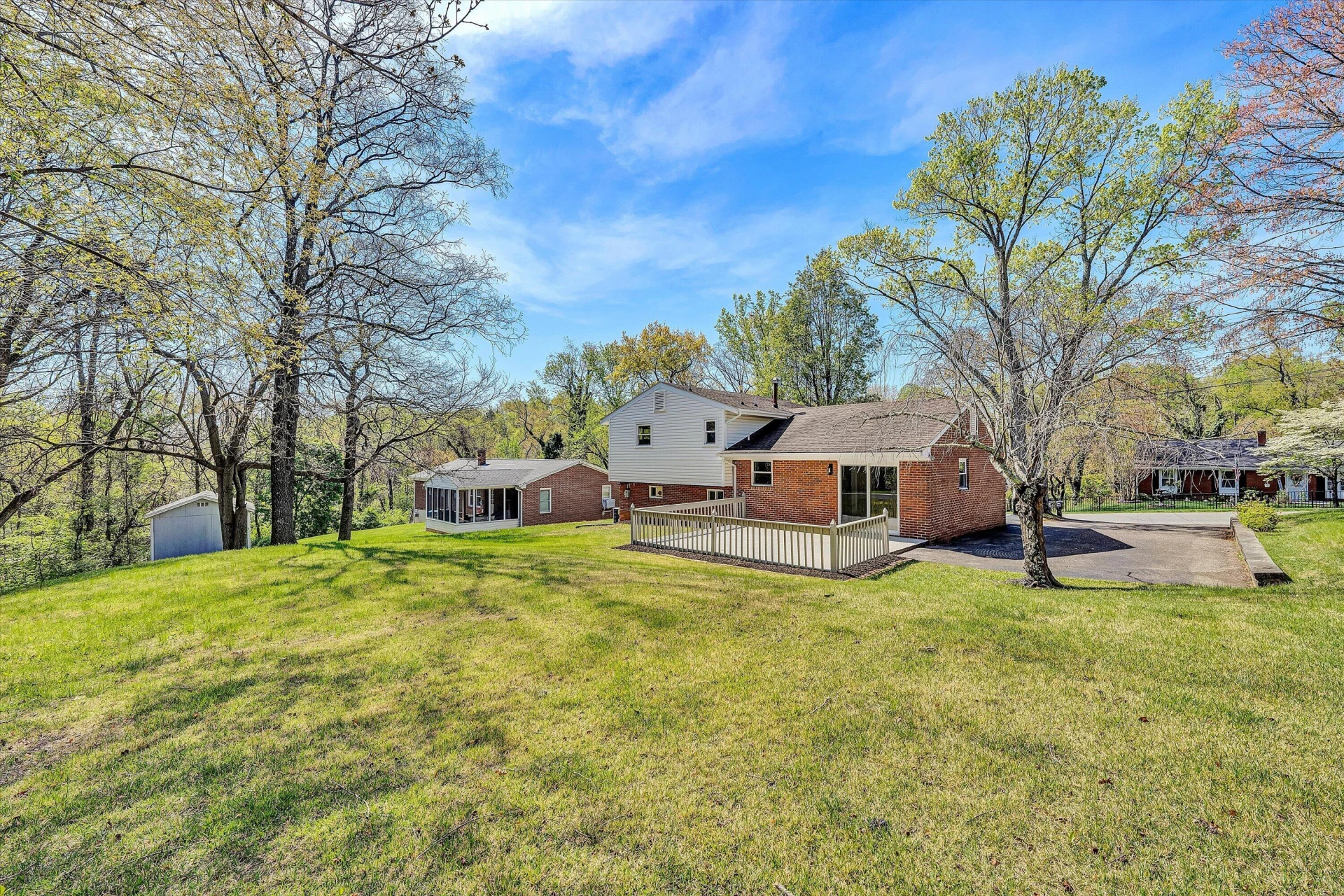 4911 Northwood DR - Photo 33