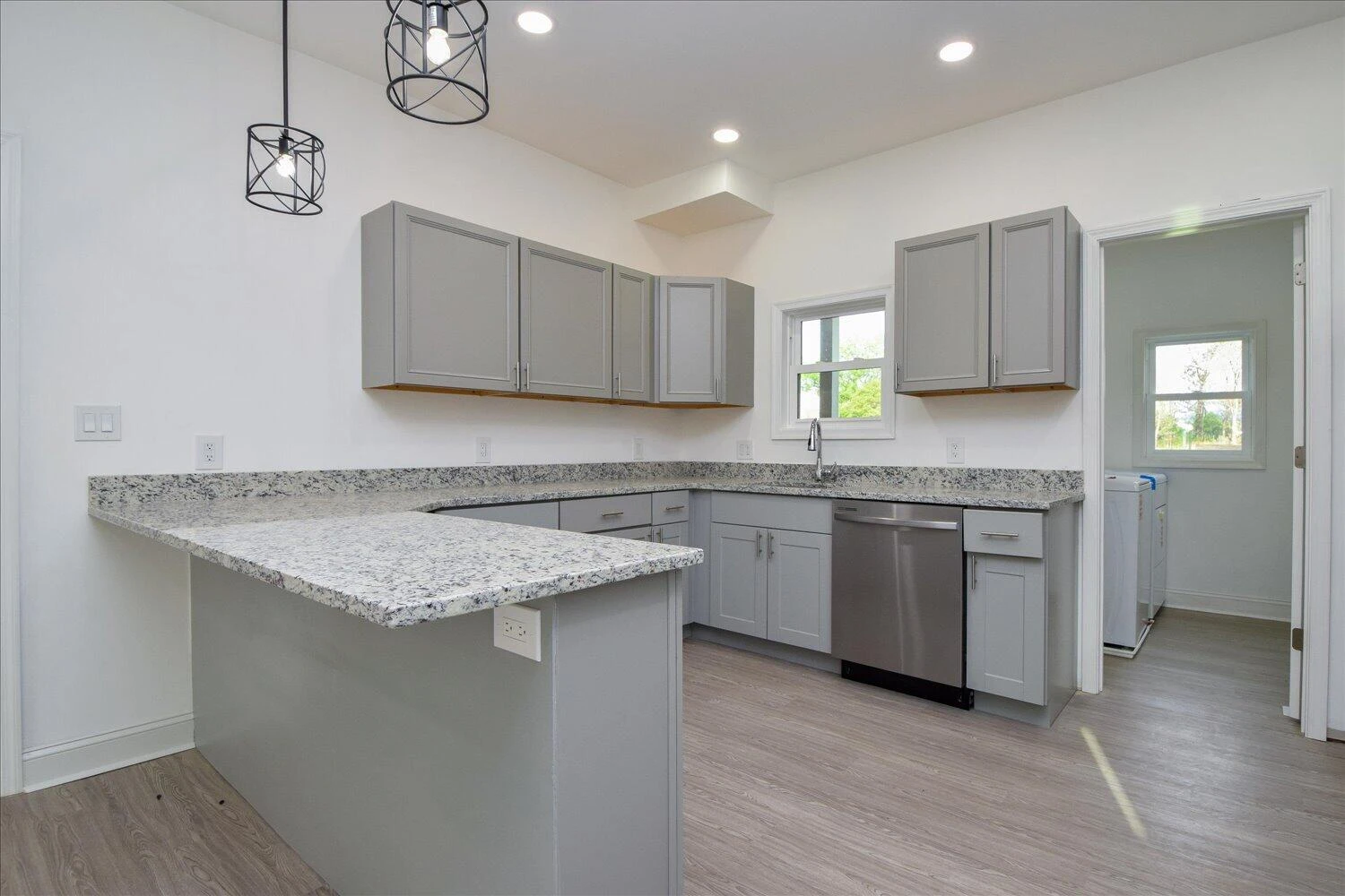 1530 Lafayette BLVD - Photo 13