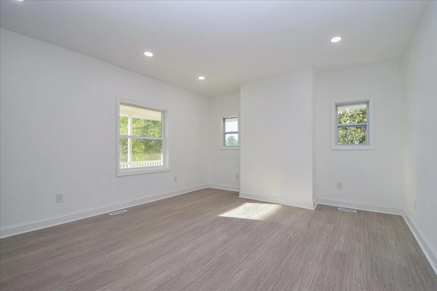 1530 Lafayette BLVD - Photo 11