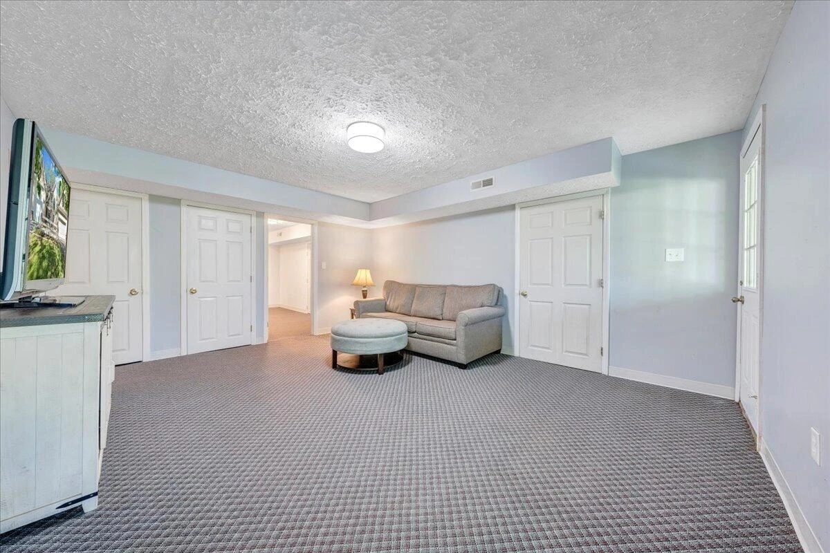 55 Walnut Trace DR - Photo 35