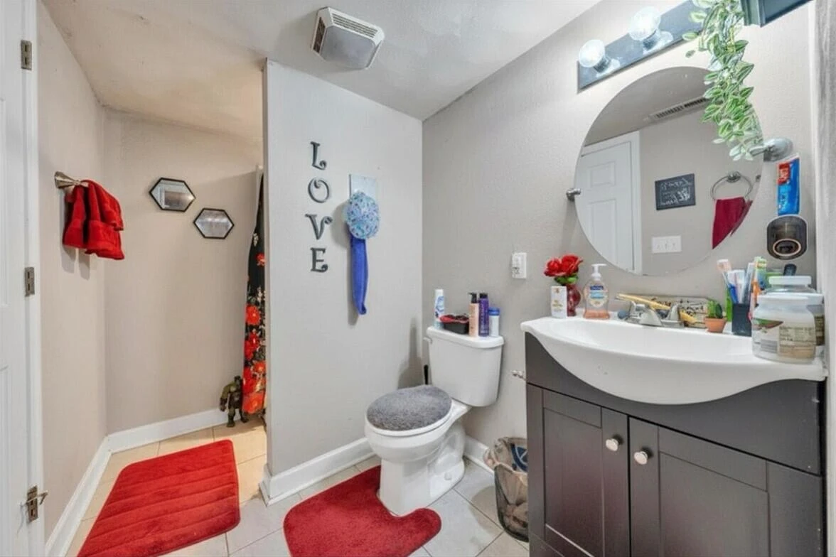 212 Nancy DR - Photo 16