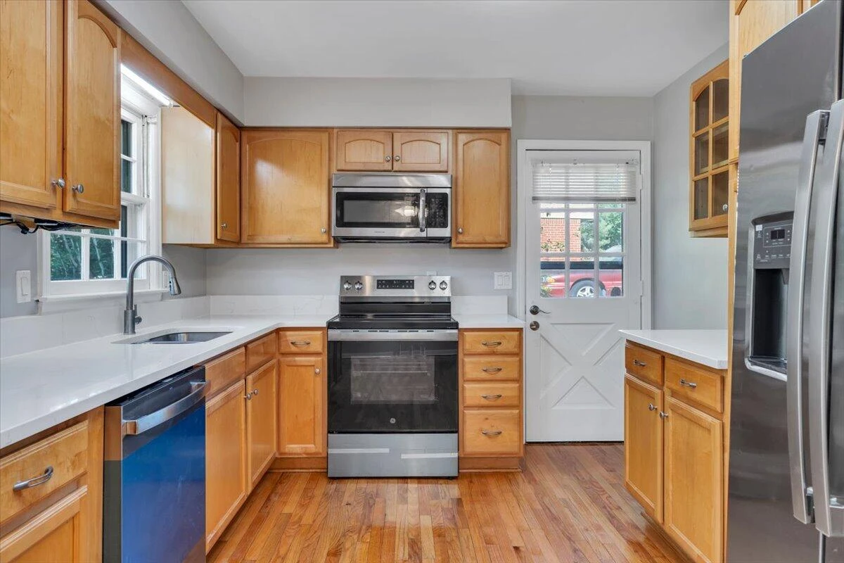 10 Chelsea DR - Photo 15