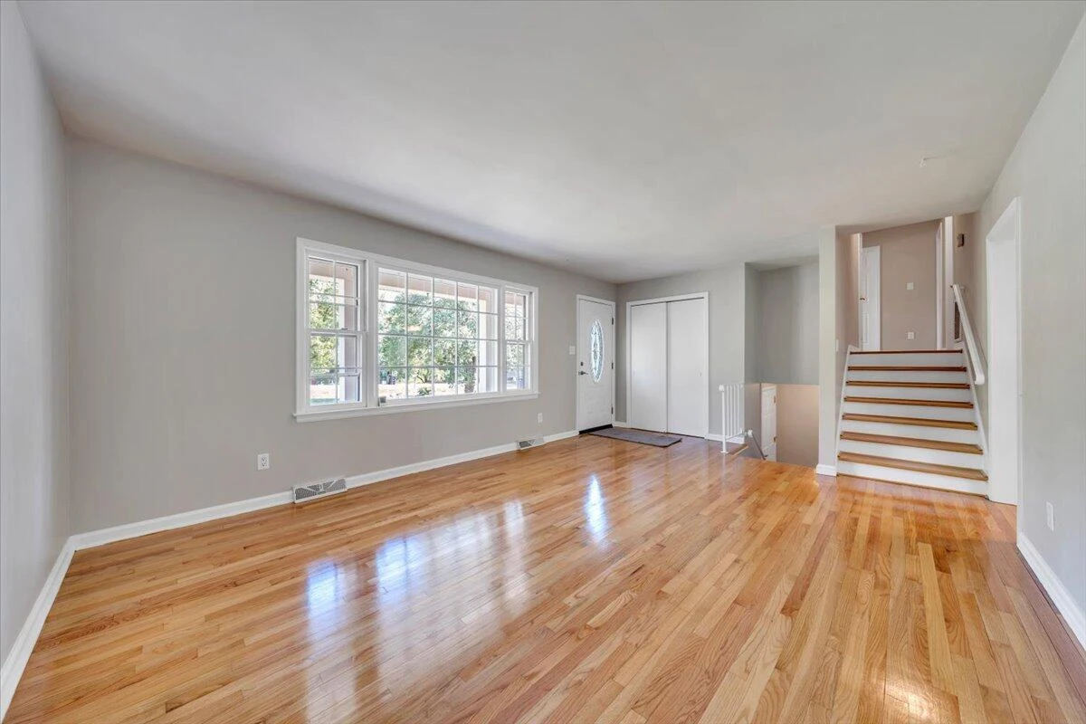 10 Chelsea DR - Photo 22