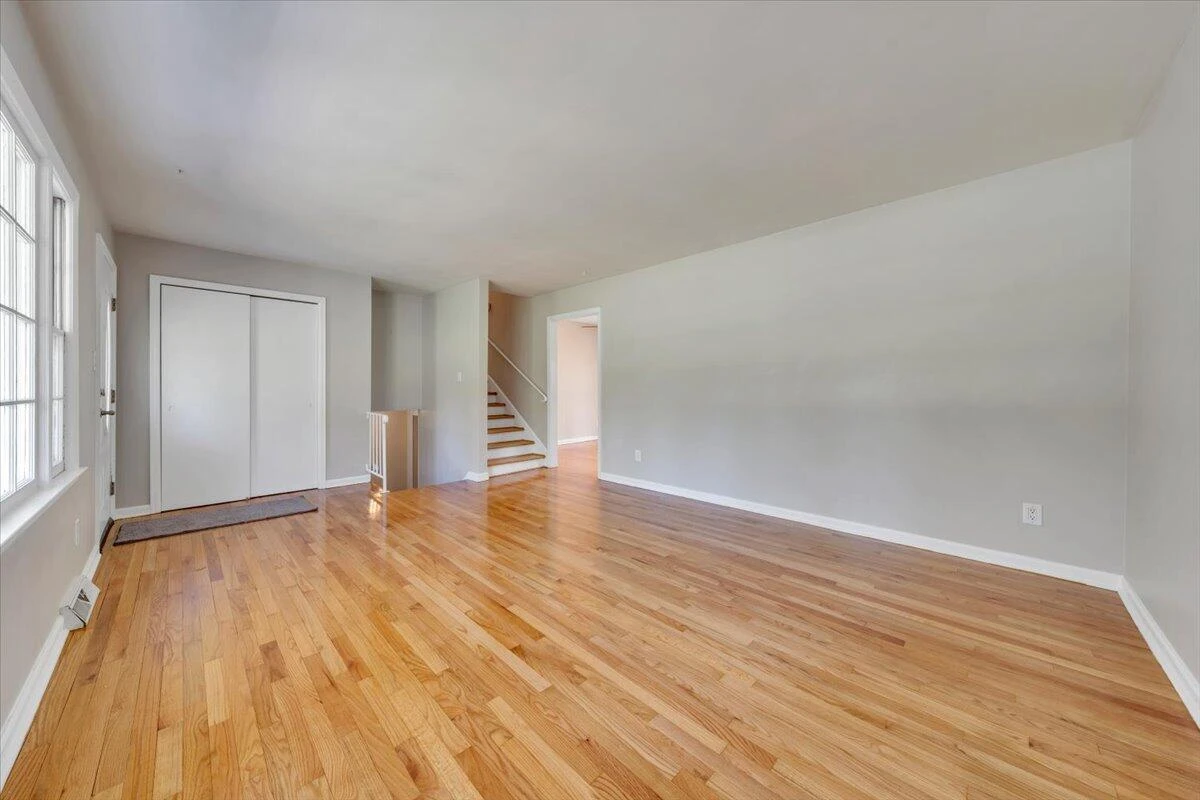 10 Chelsea DR - Photo 23