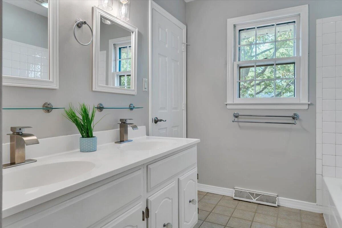 10 Chelsea DR - Photo 28