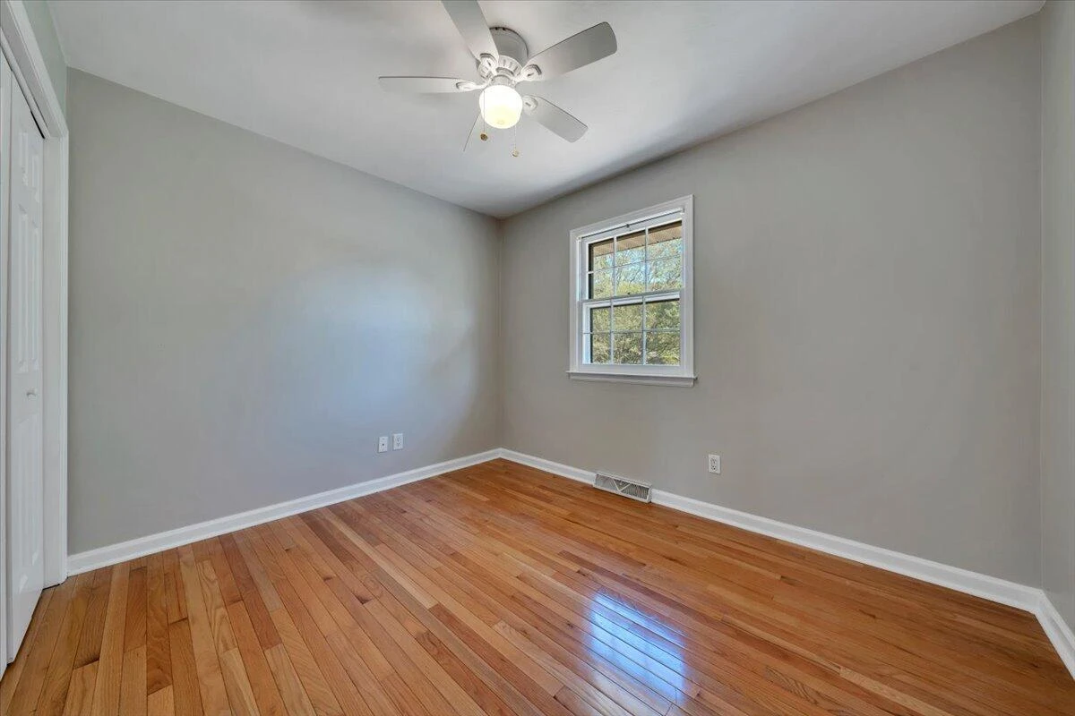 10 Chelsea DR - Photo 30