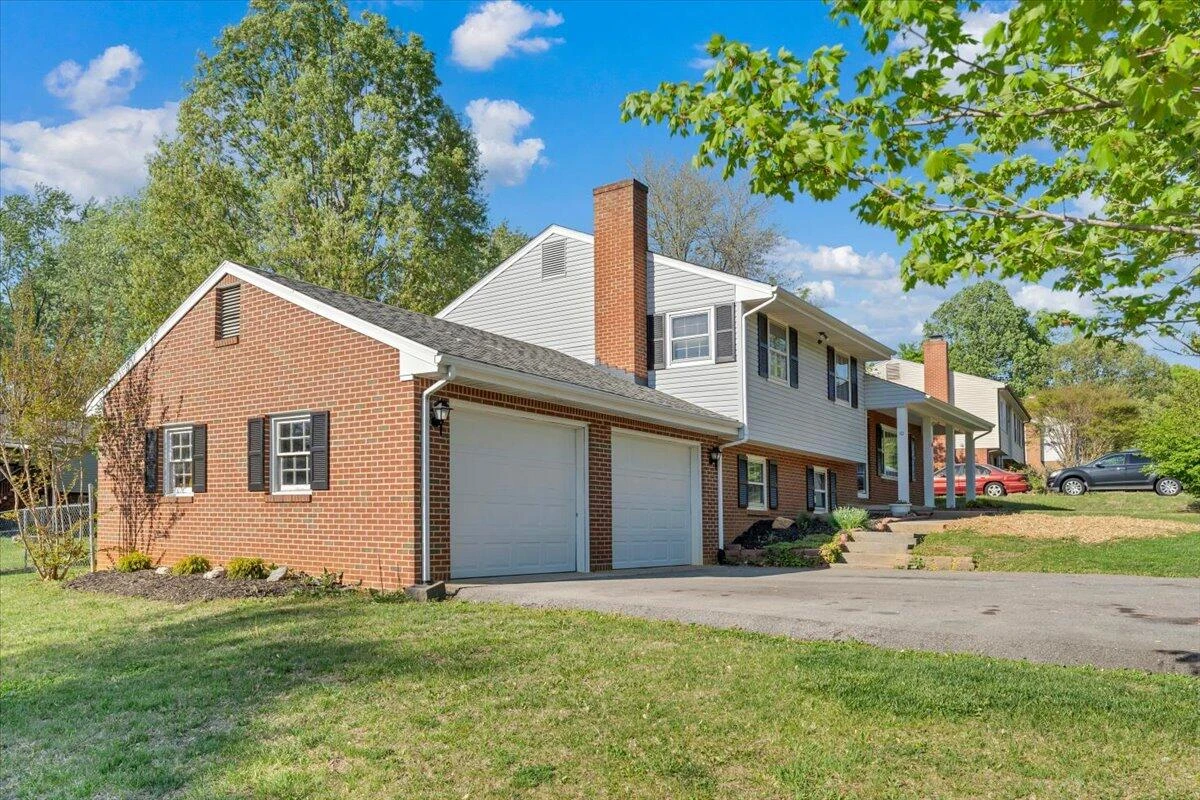 10 Chelsea DR - Photo 9