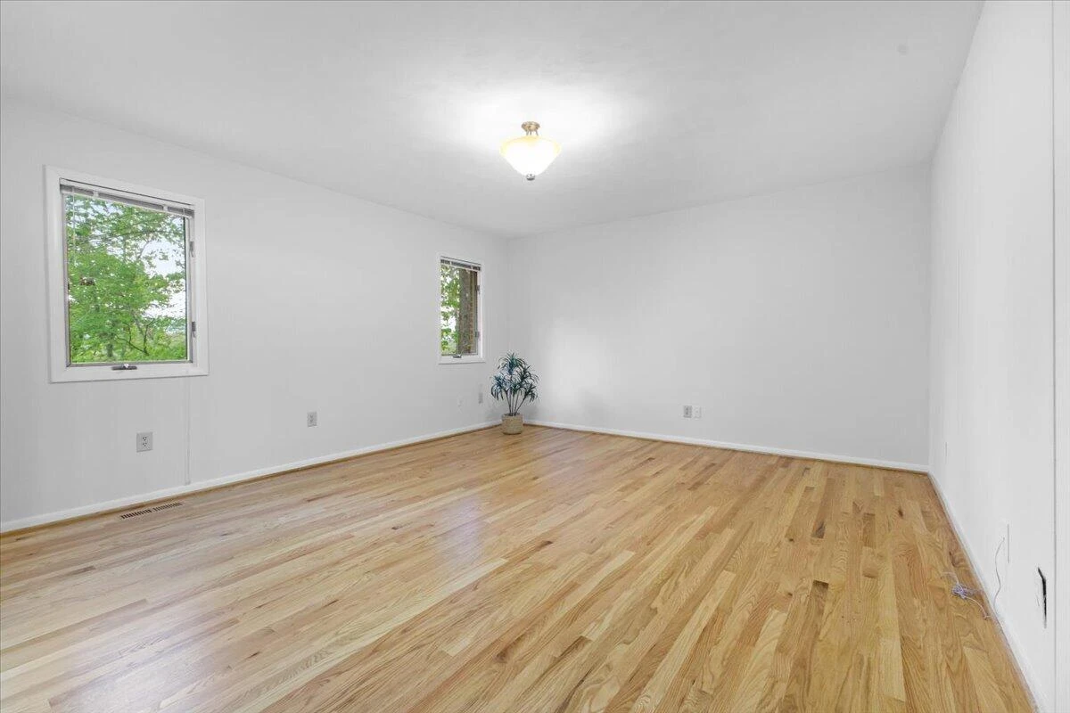 5751 Cox Hopkins RD - Photo 21