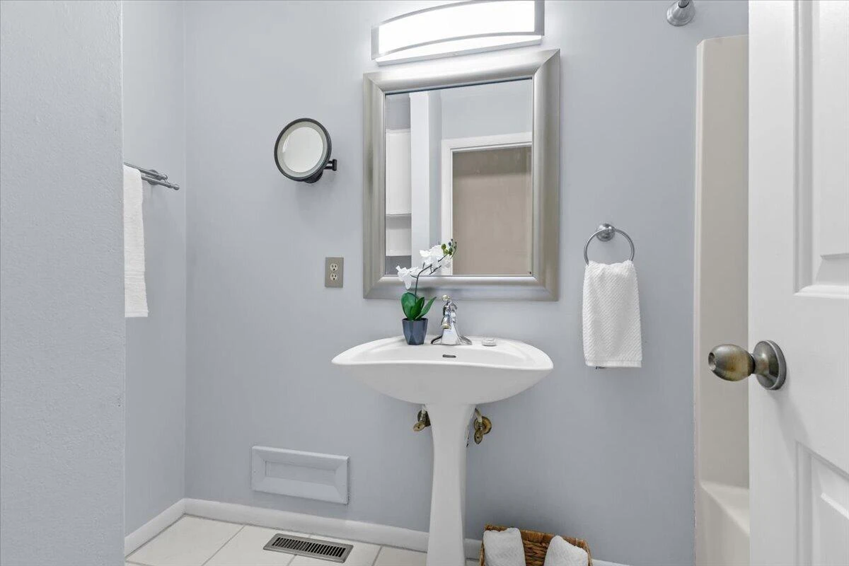 5751 Cox Hopkins RD - Photo 27