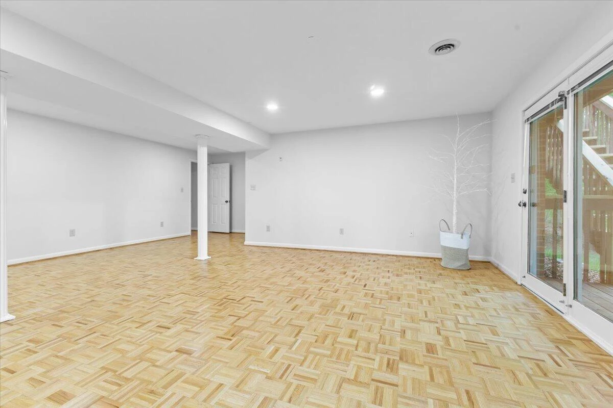 5751 Cox Hopkins RD - Photo 34