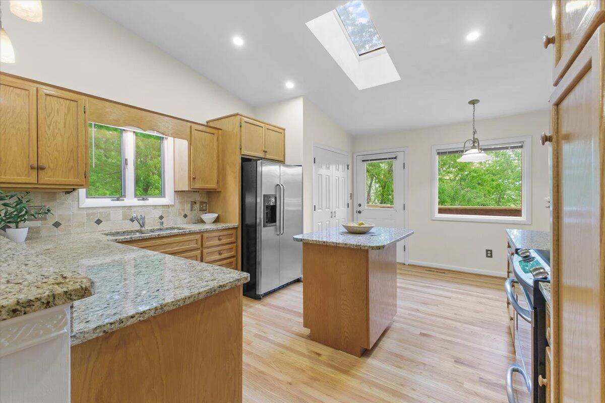 5751 Cox Hopkins RD - Photo 7