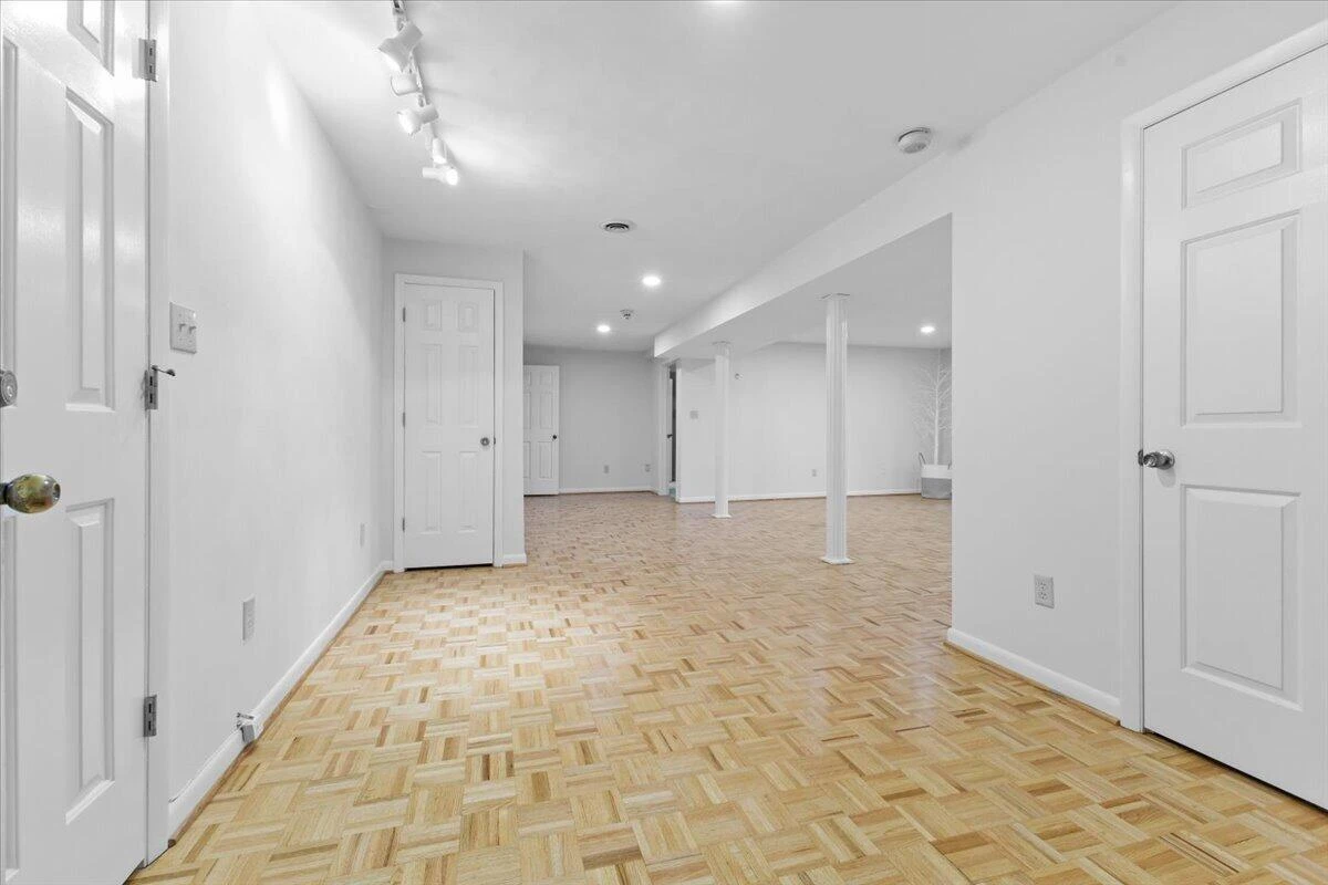 5751 Cox Hopkins RD - Photo 43