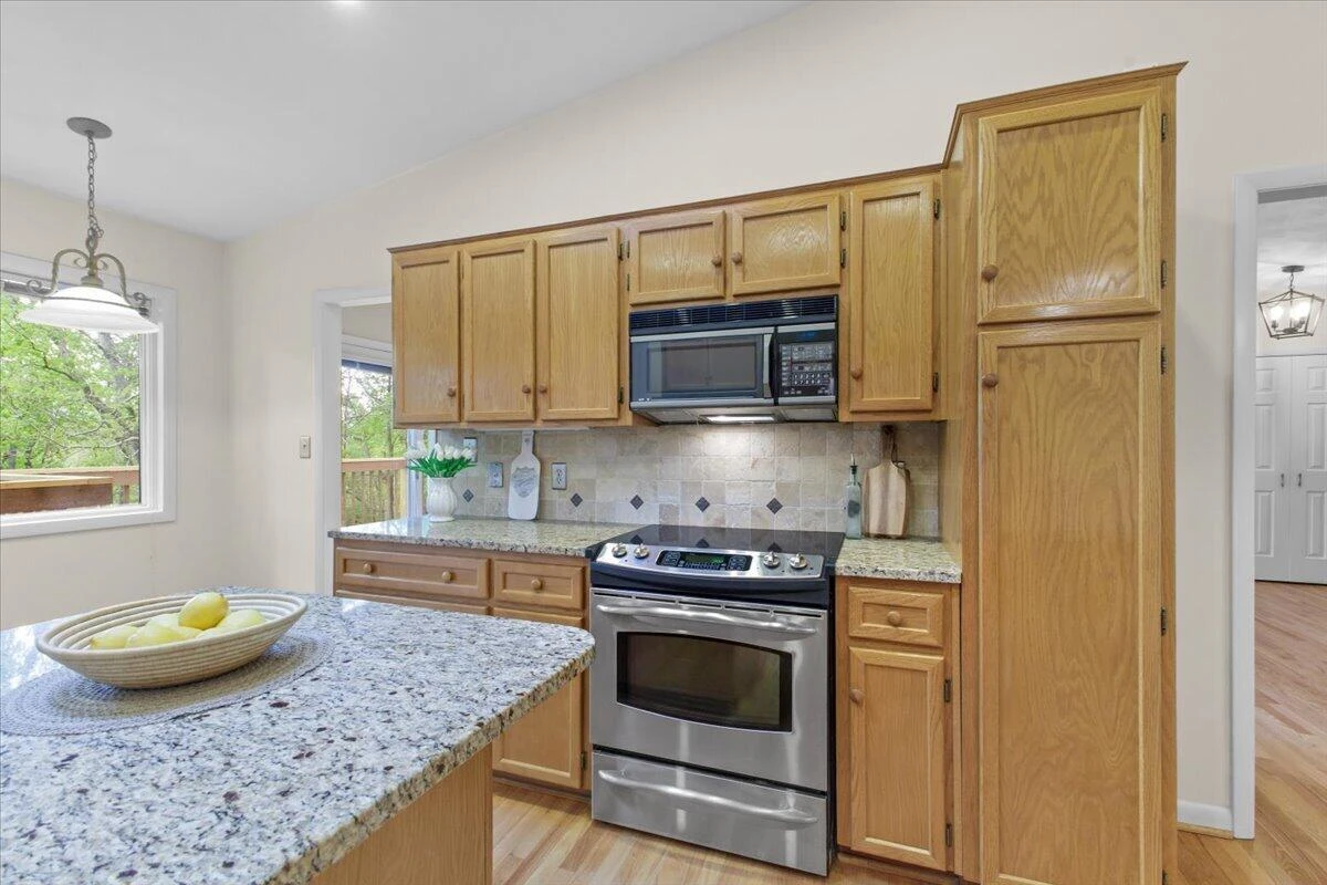5751 Cox Hopkins RD - Photo 11