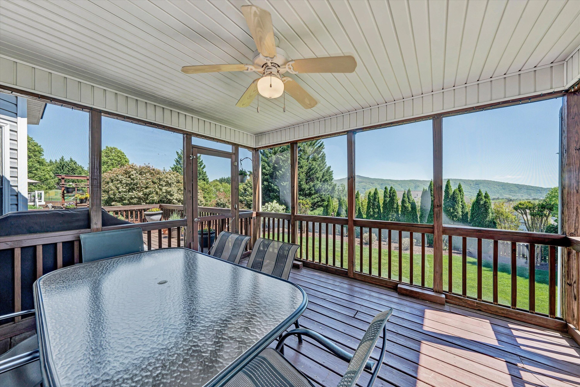 6210 Crumpacker DR - Photo 25