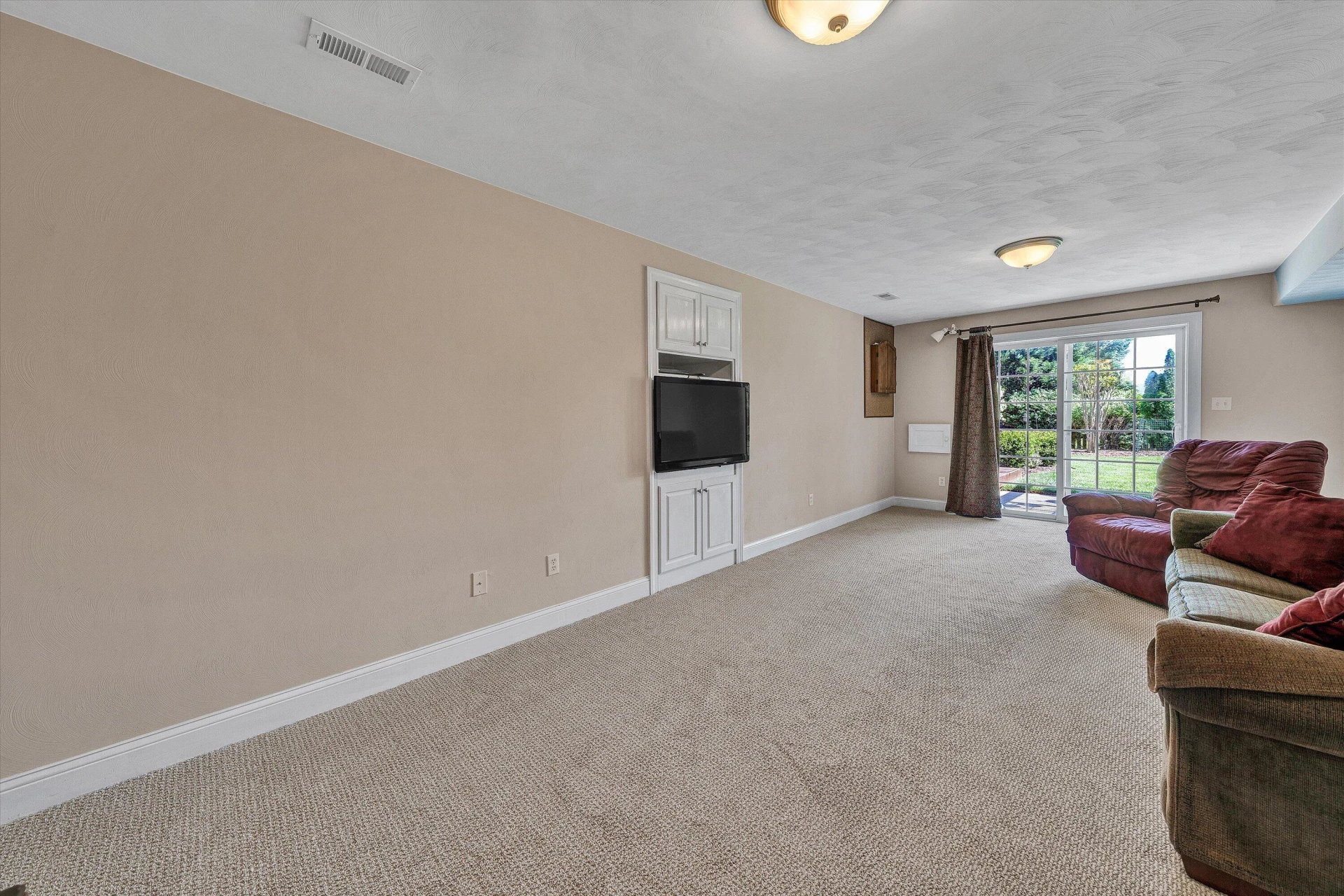 6210 Crumpacker DR - Photo 44