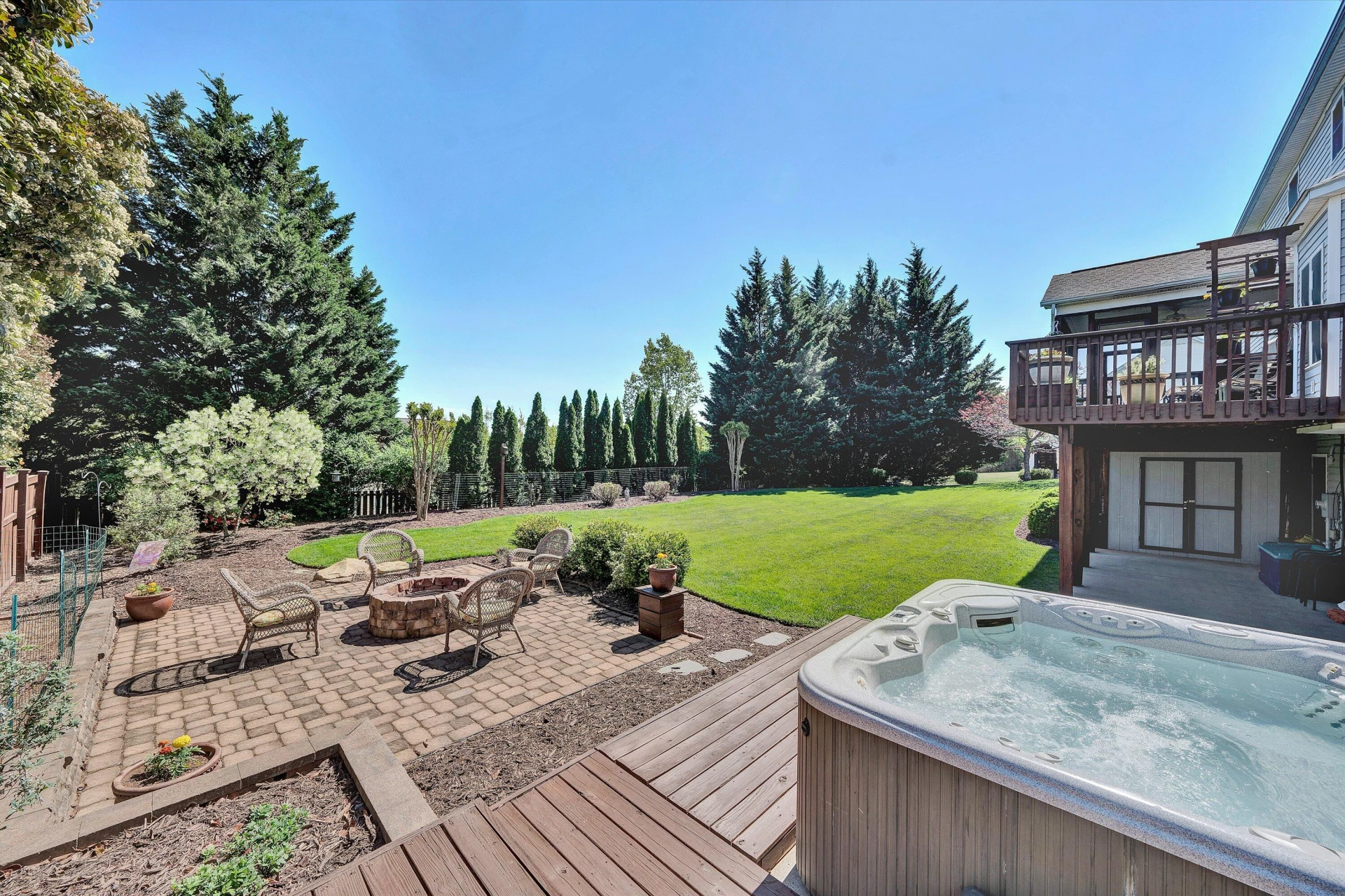 6210 Crumpacker DR - Photo 52