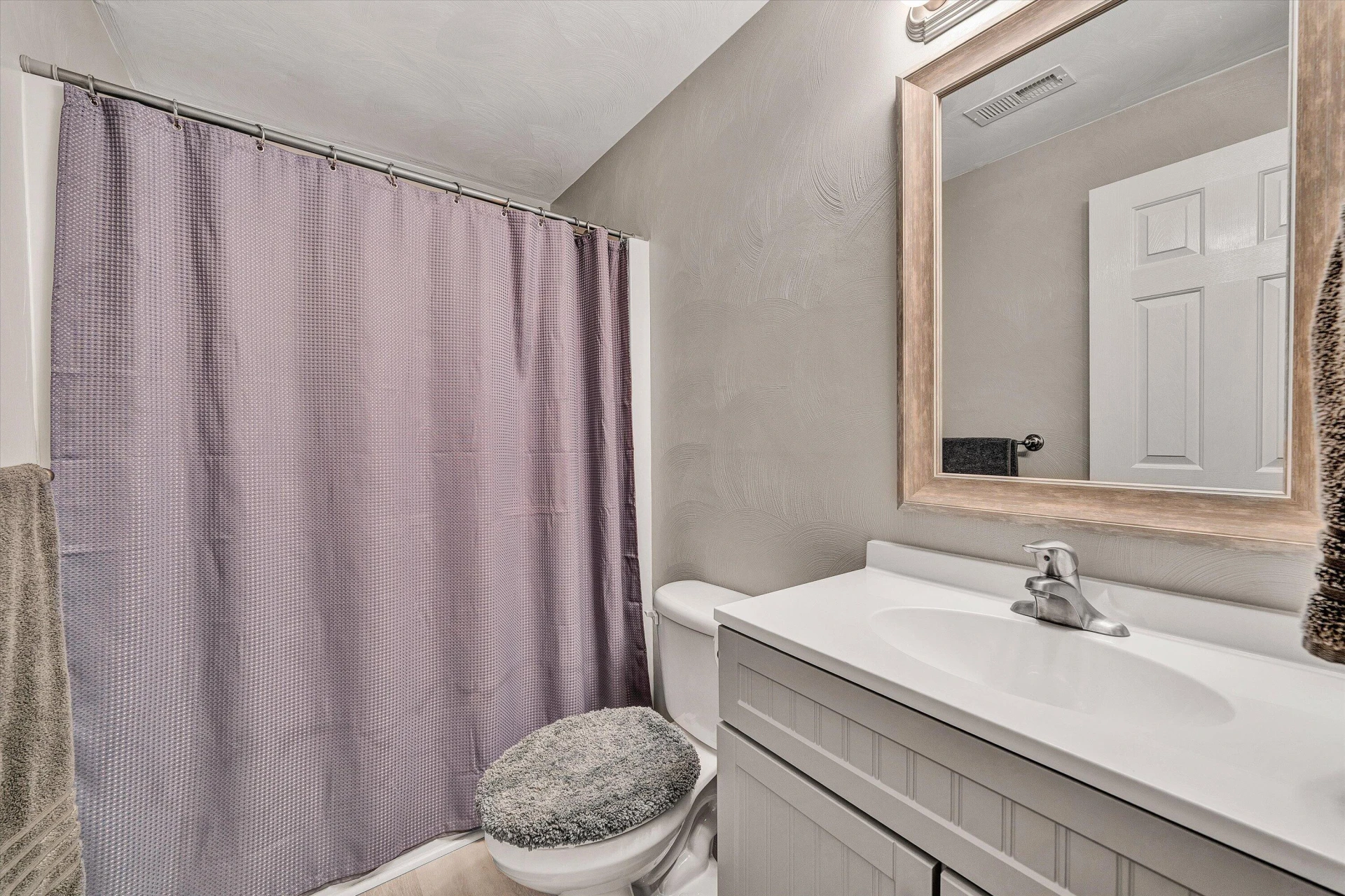 6210 Crumpacker DR - Photo 64