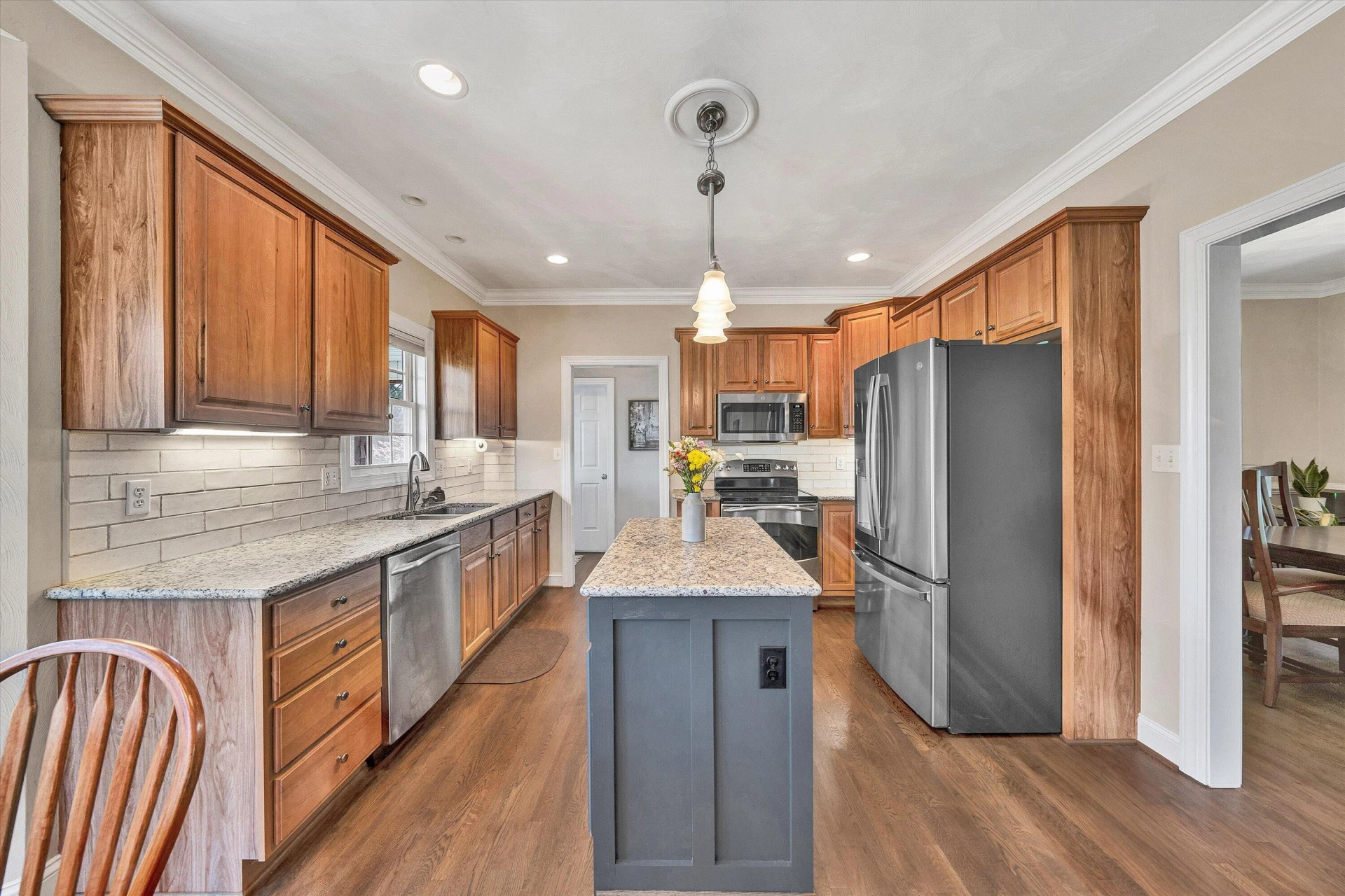 6210 Crumpacker DR - Photo 12