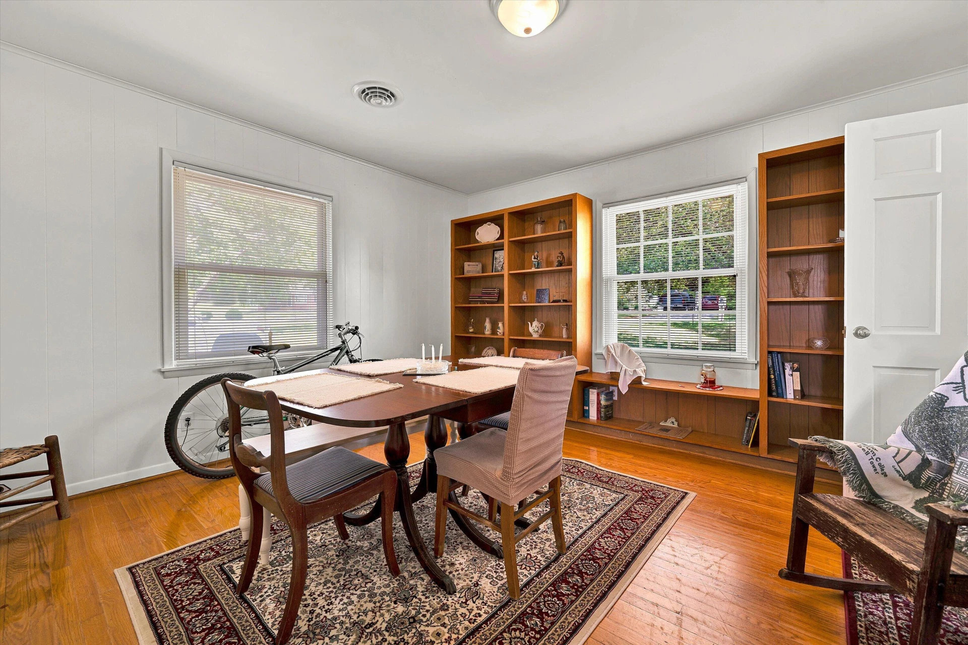 225 ARTHUR CIR - Photo 5